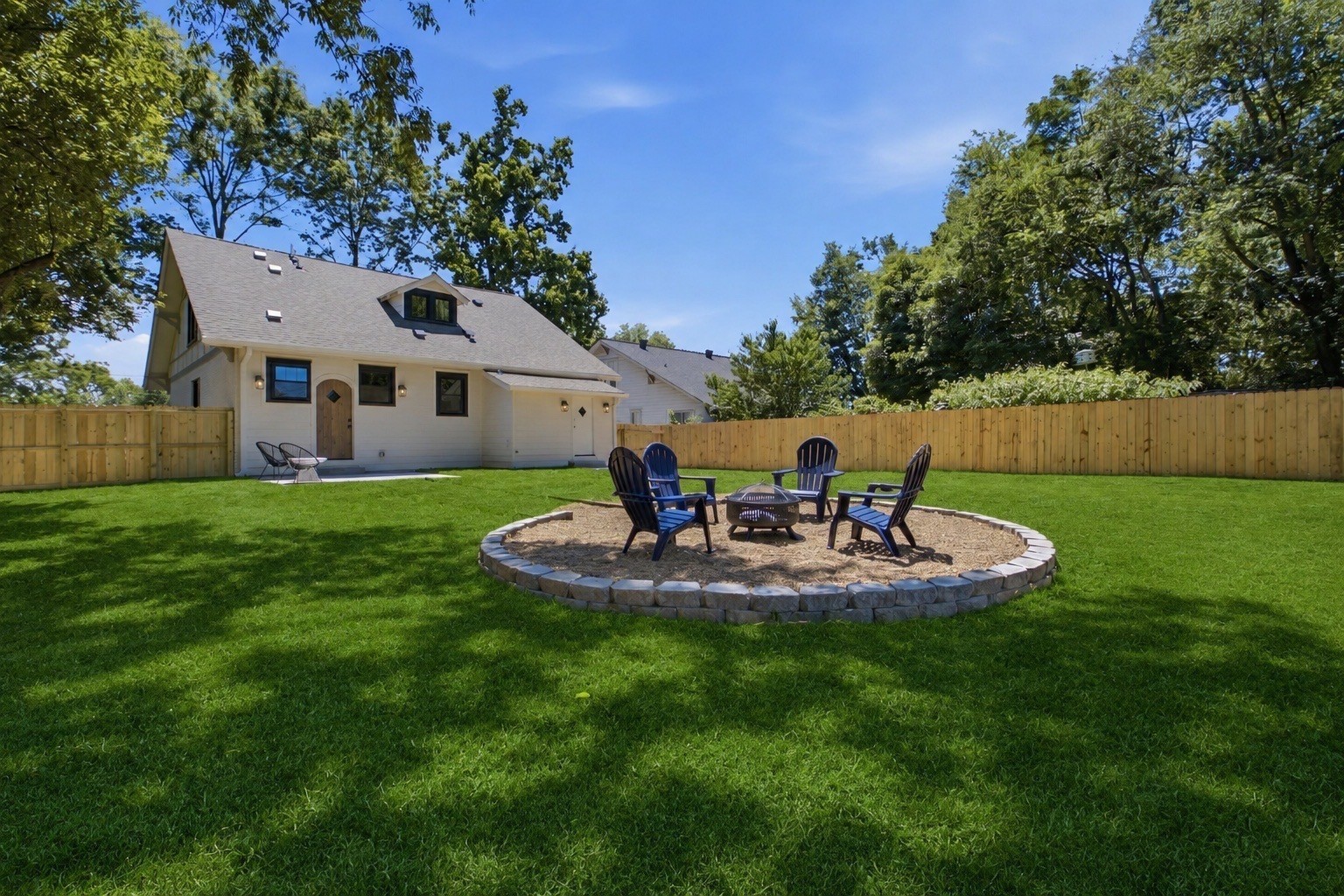 1207 Shelton Ave Property Photo 8