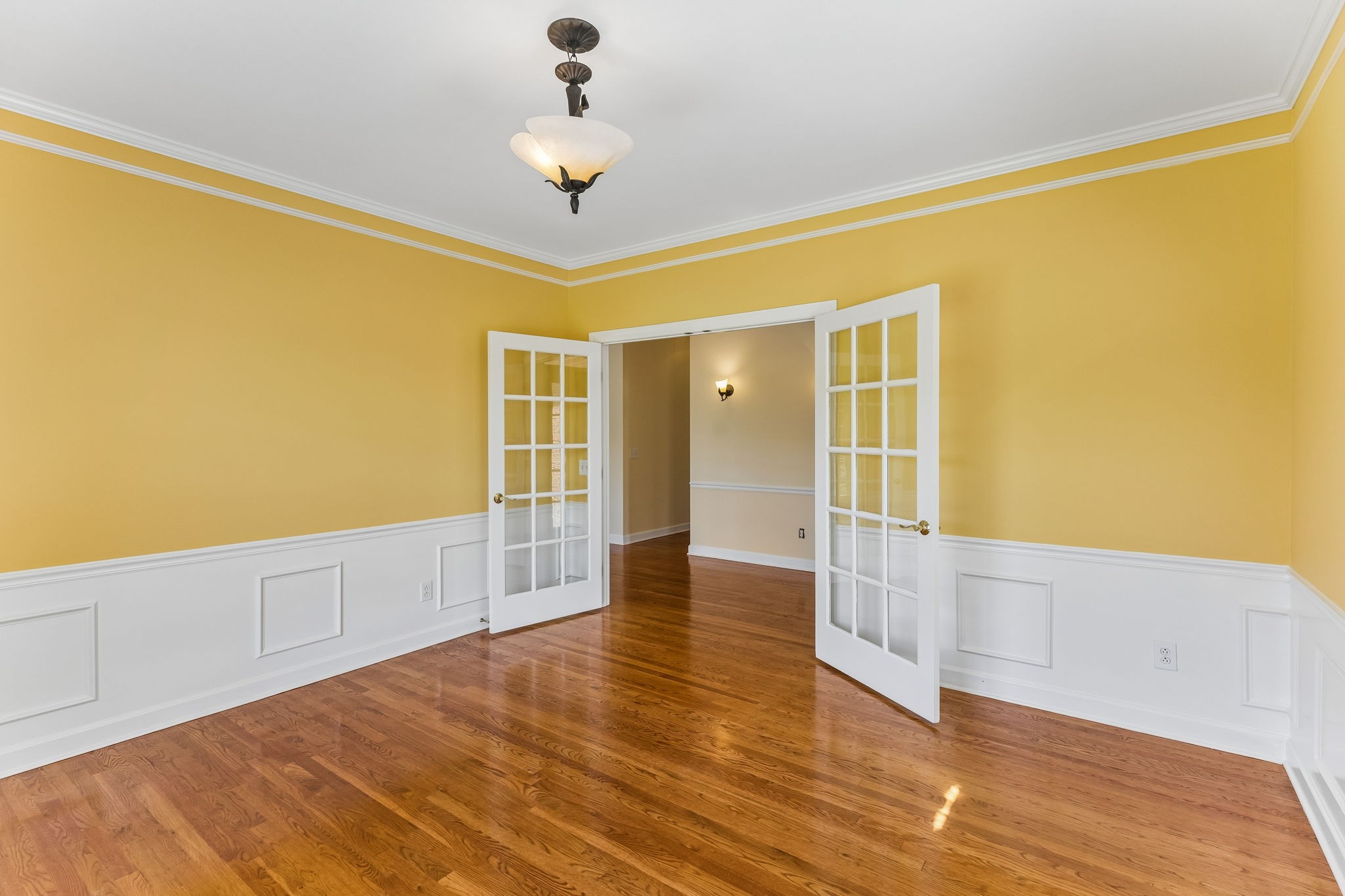 301 Calumet Trce Property Photo 8