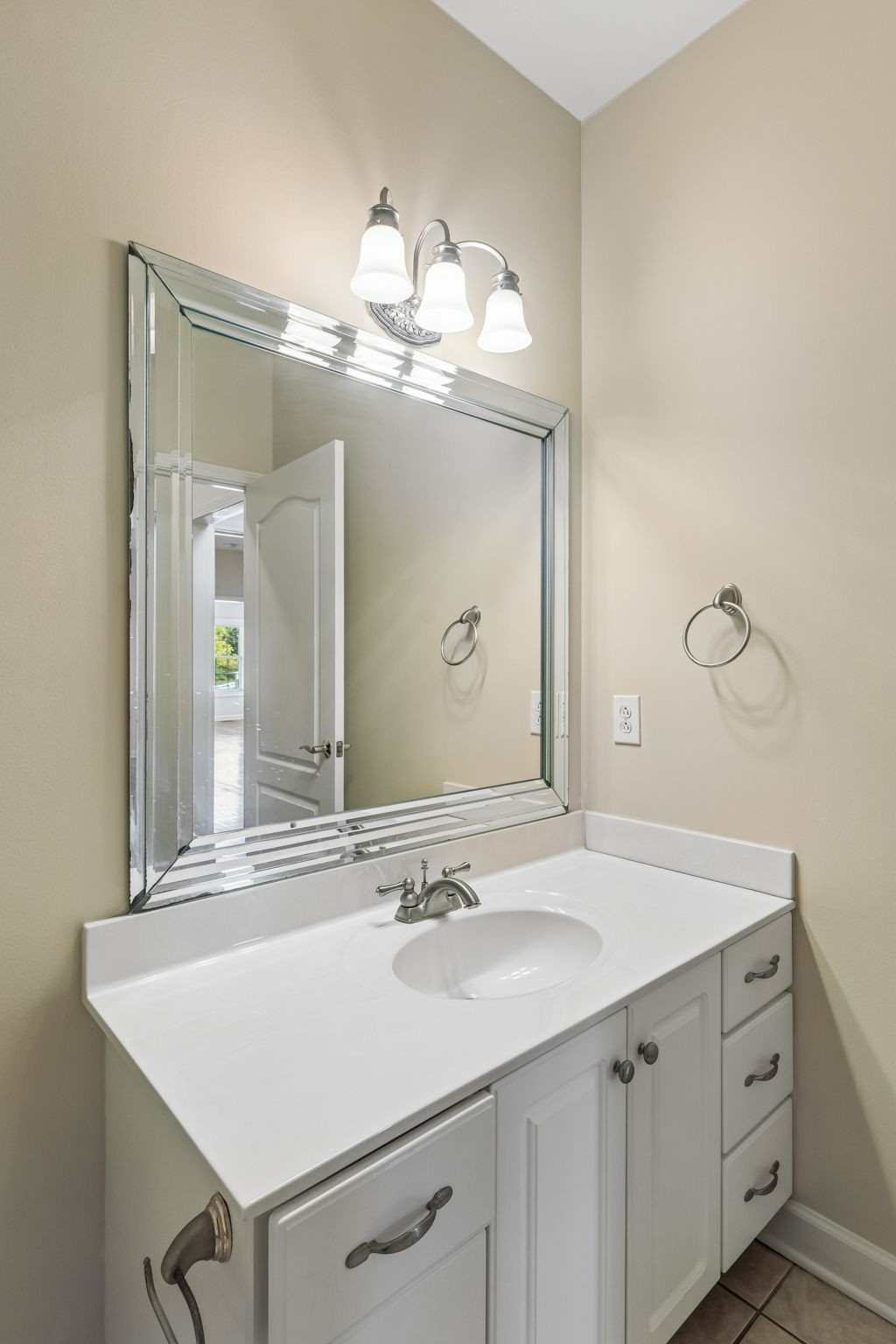 301 Calumet Trce Property Photo 25