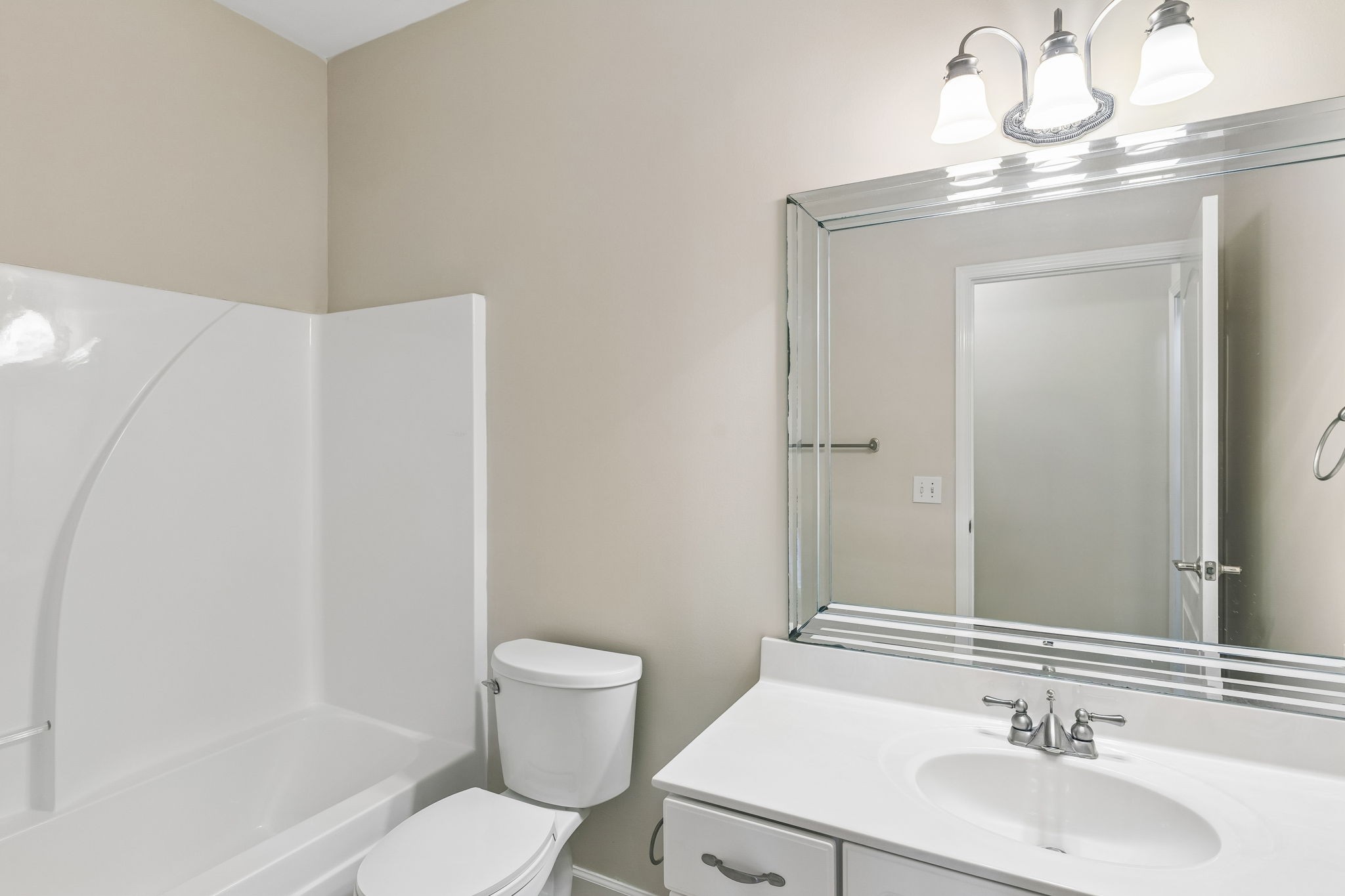 301 Calumet Trce Property Photo 26