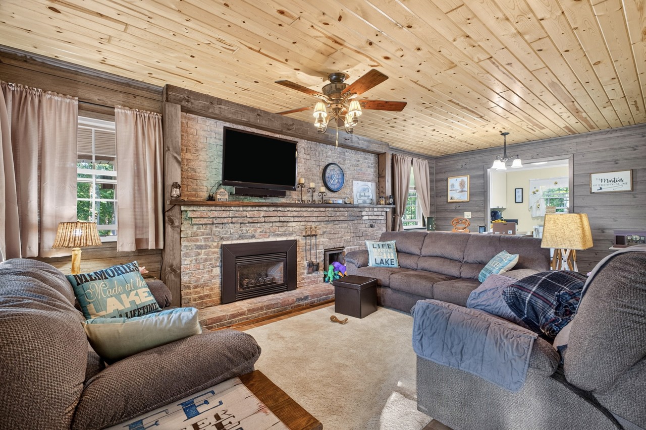 118 Ferrell Cir Property Photo 6