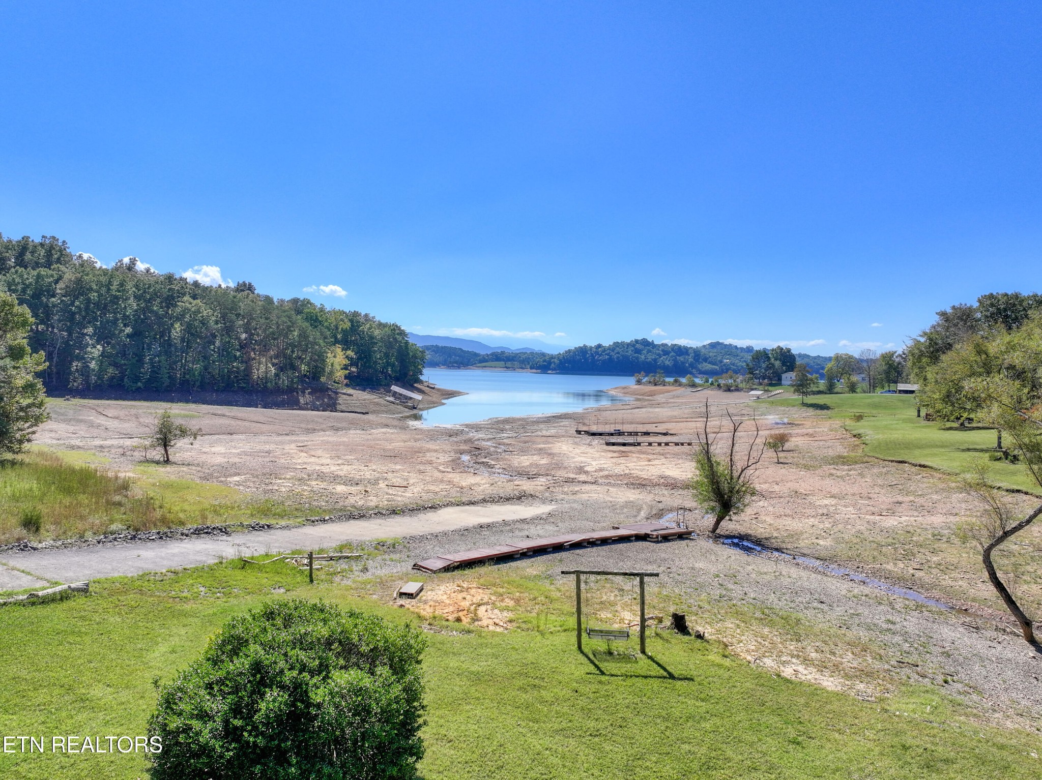 1549 Wise Way Property Photo 10
