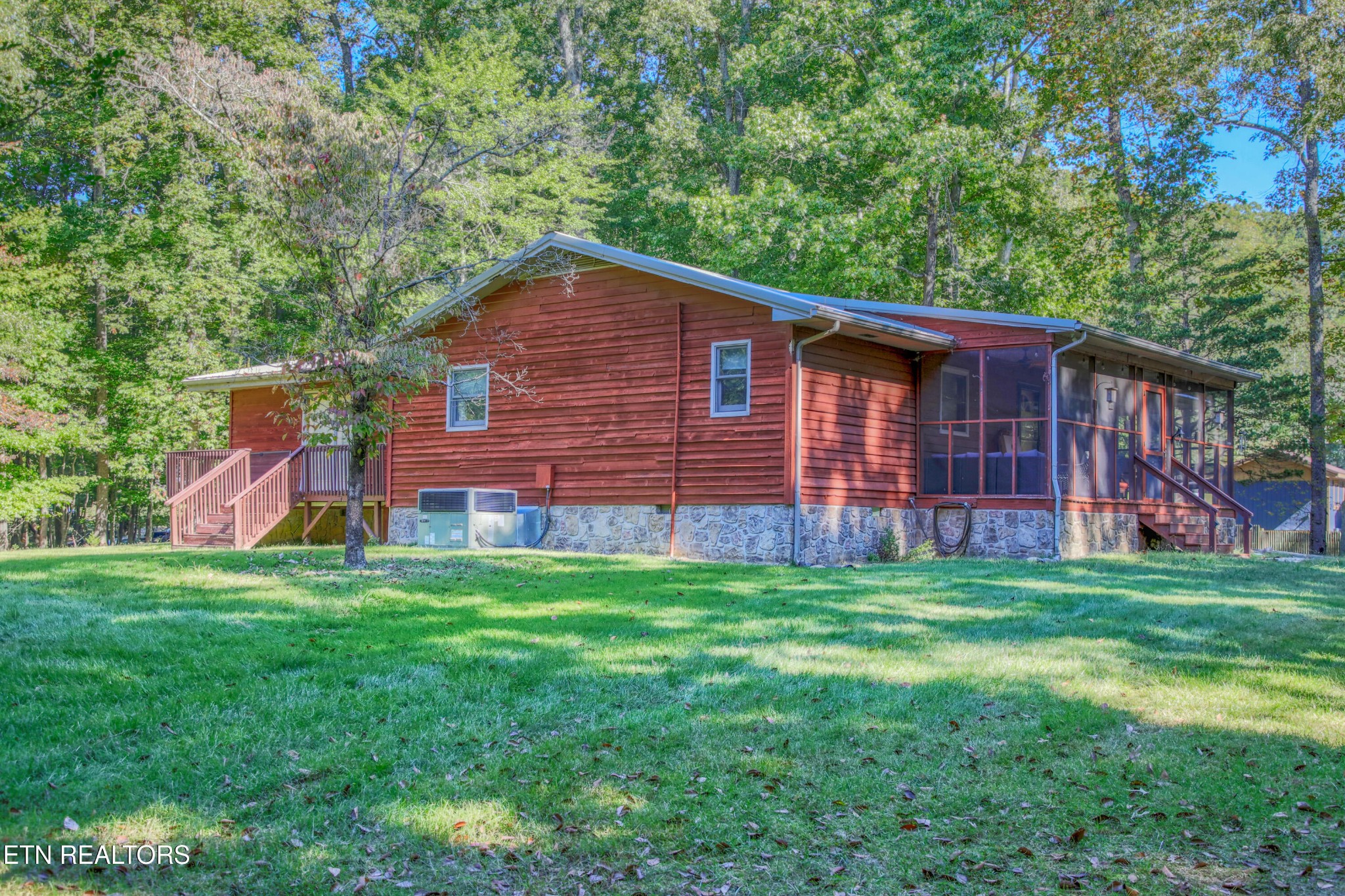 1549 Wise Way Property Photo 25