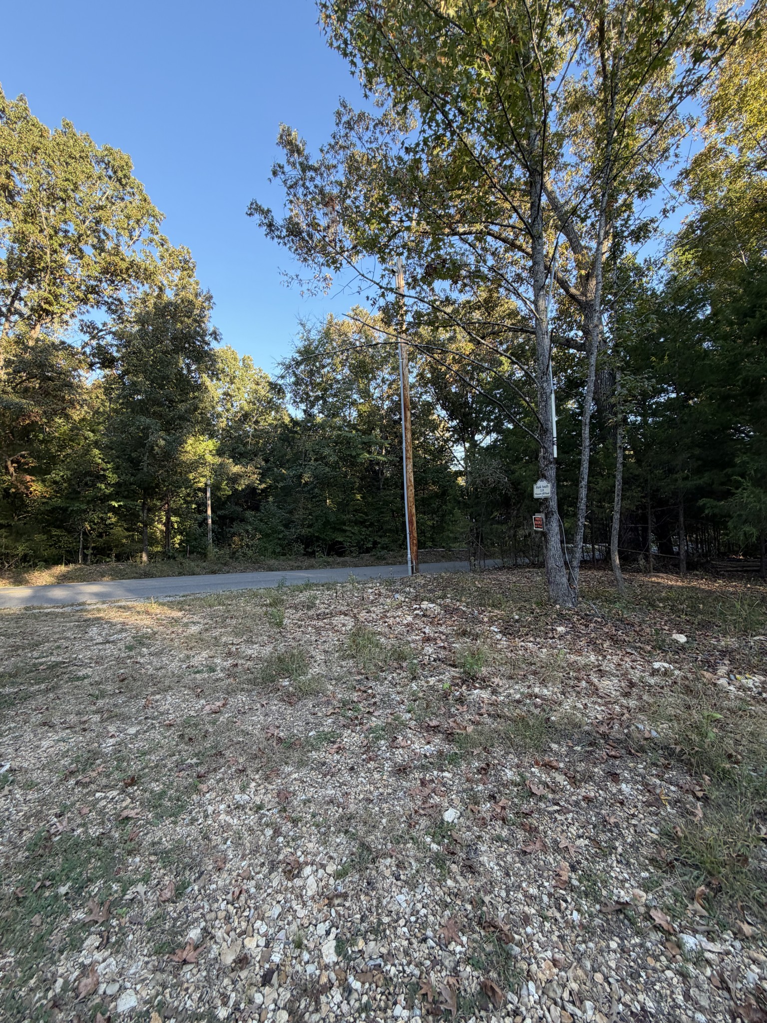 559 Pleasant Hill Rd Property Photo 5