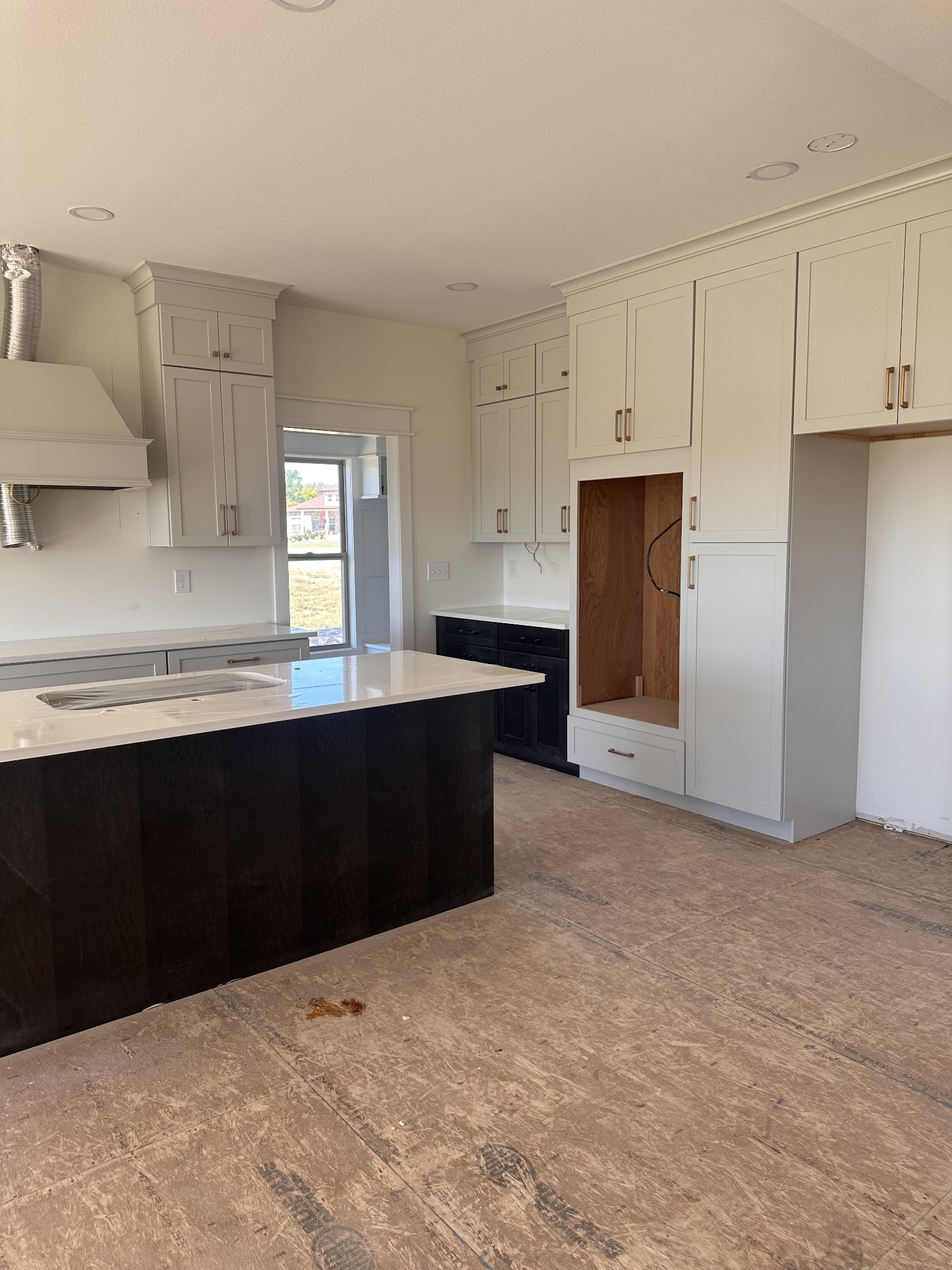 4881 Royal View Way Property Photo 8