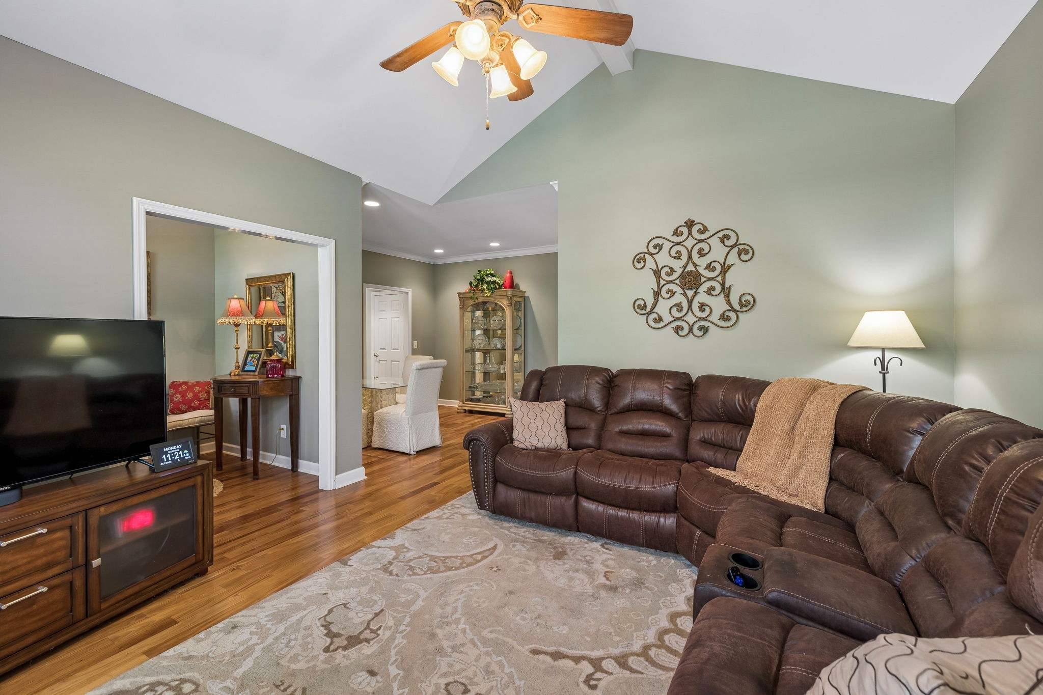 6 Hurd Ct Property Photo 4