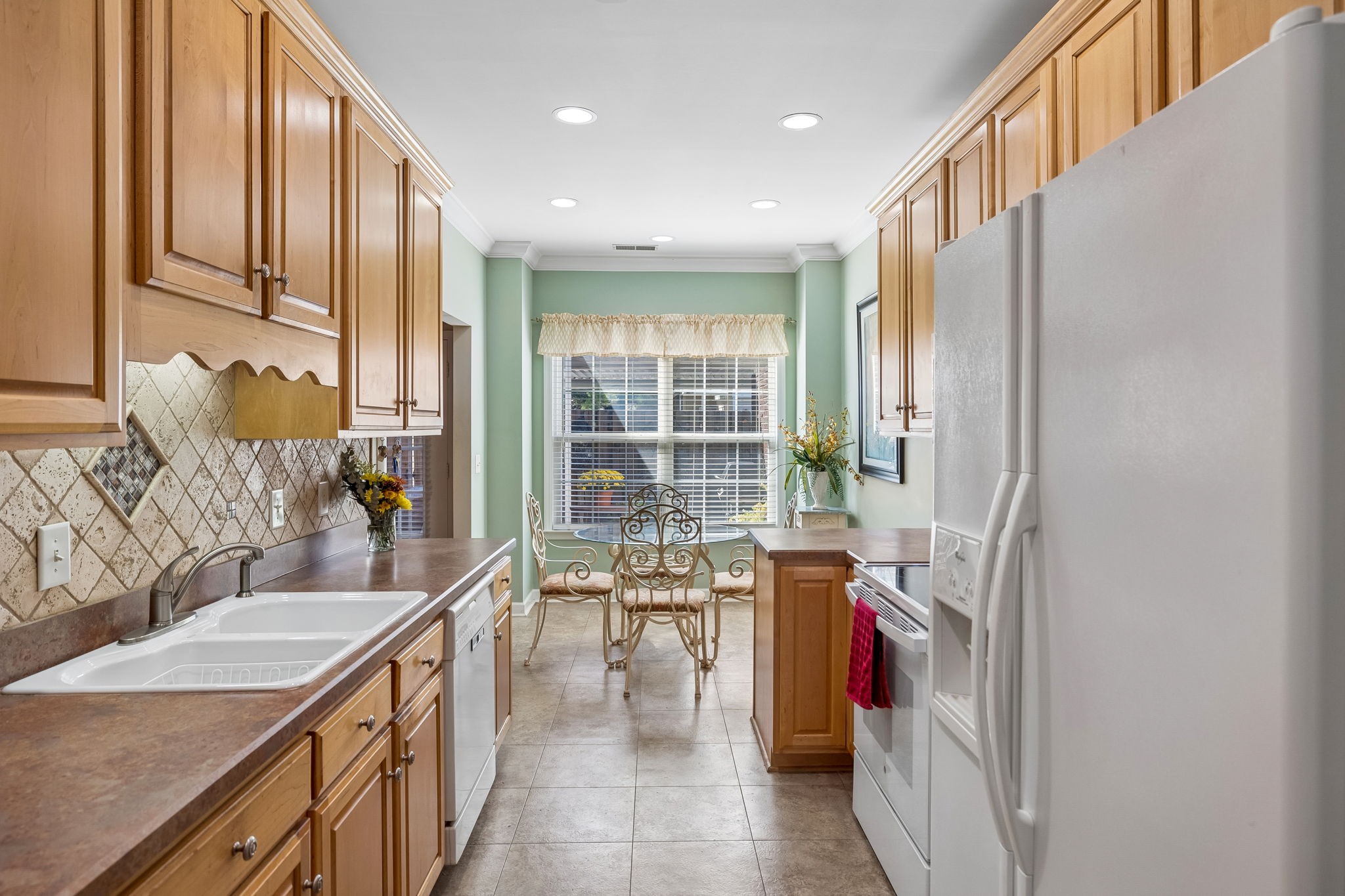 6 Hurd Ct Property Photo 8