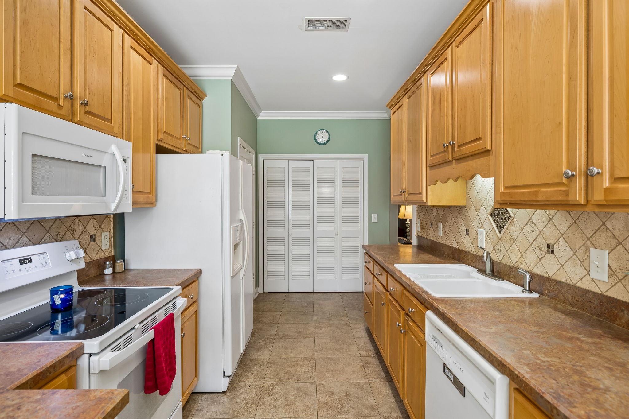 6 Hurd Ct Property Photo 9