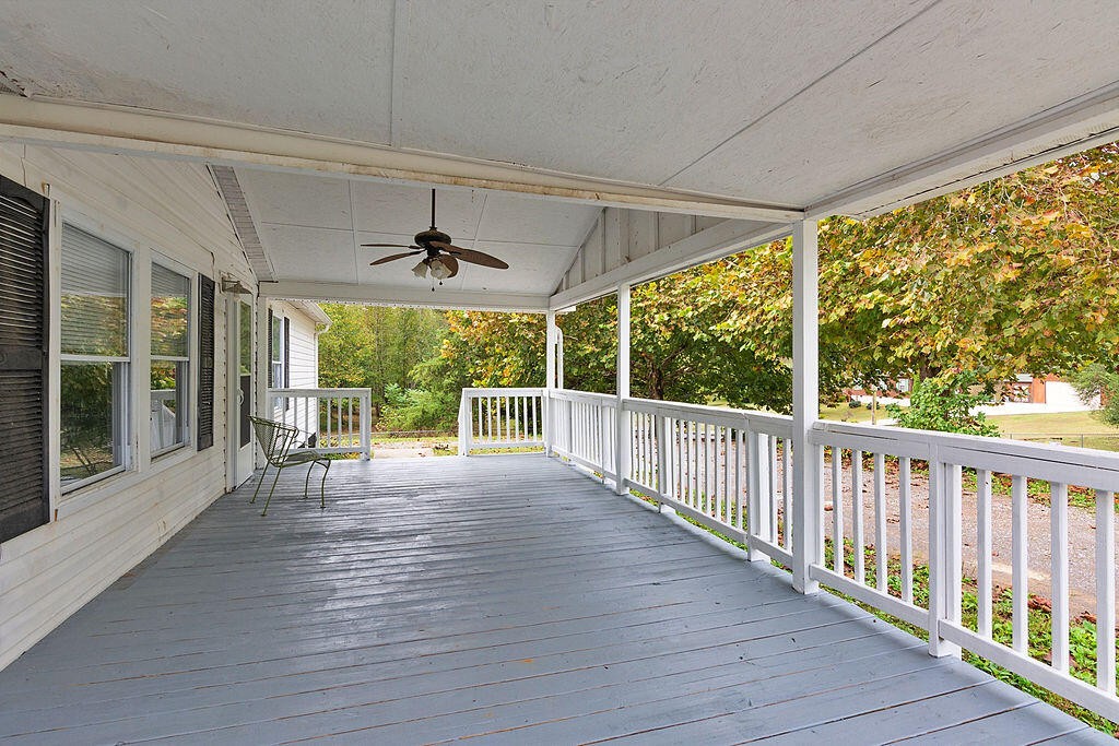 170 Hallie Lane Property Photo 3