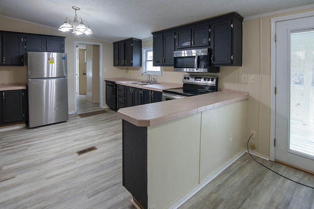 170 Hallie Lane Property Photo 7