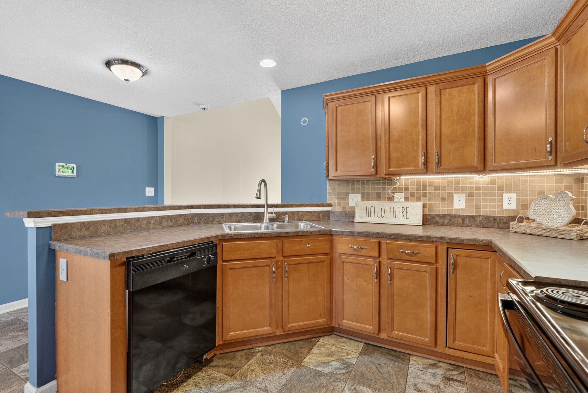 225 Raintree Dr Property Photo 11