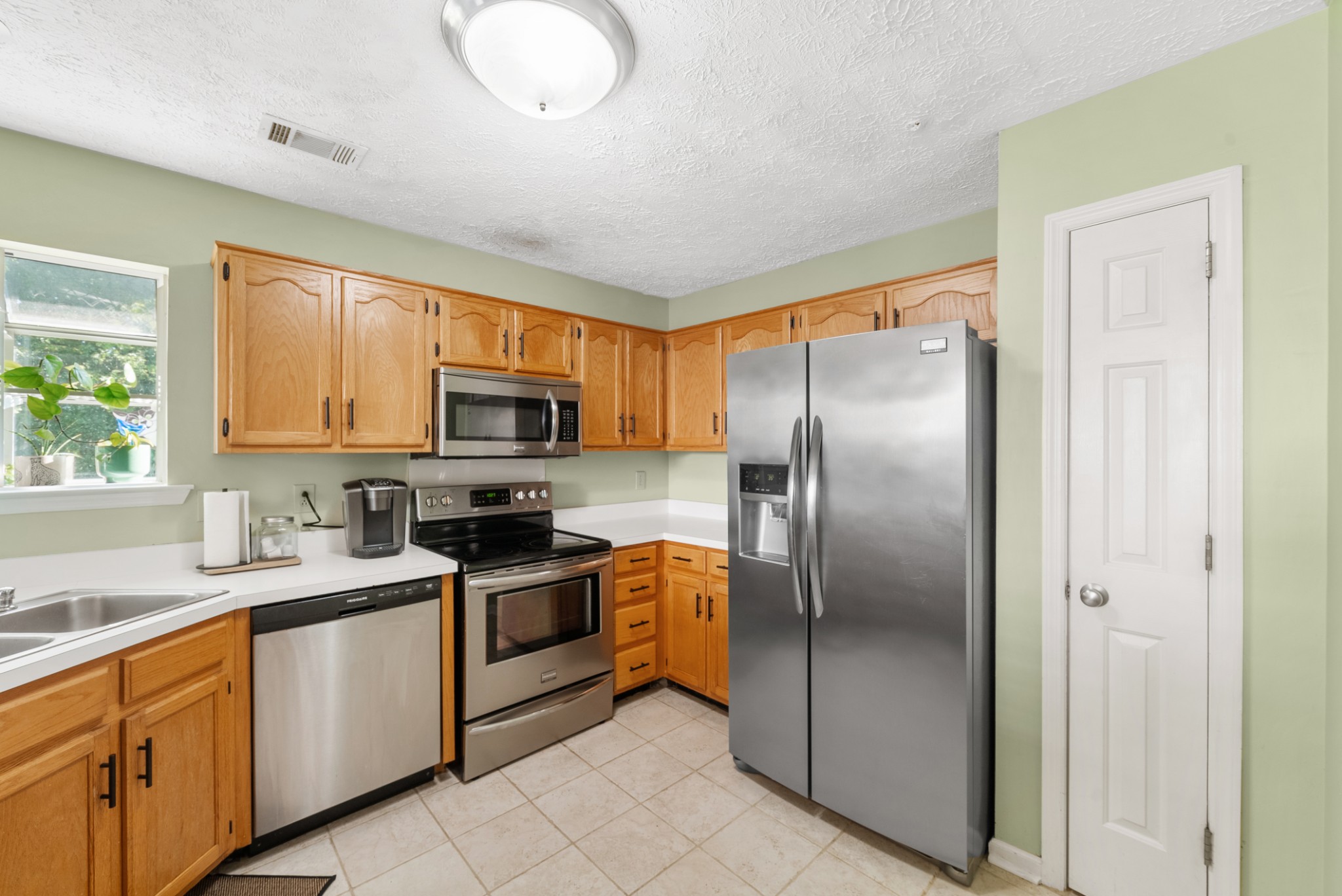 6009 Penbrook Dr Property Photo 11