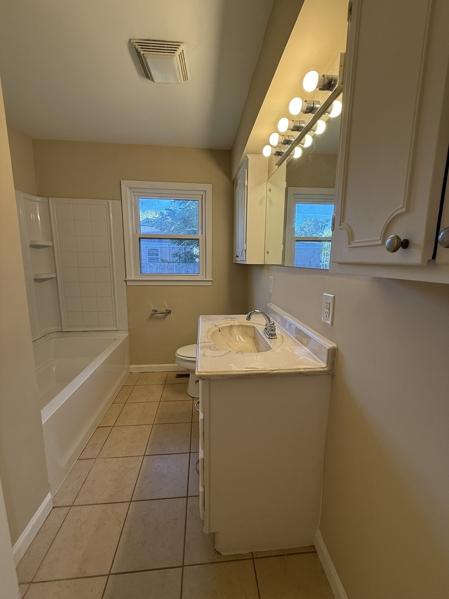 518 Stone Blvd Property Photo 6