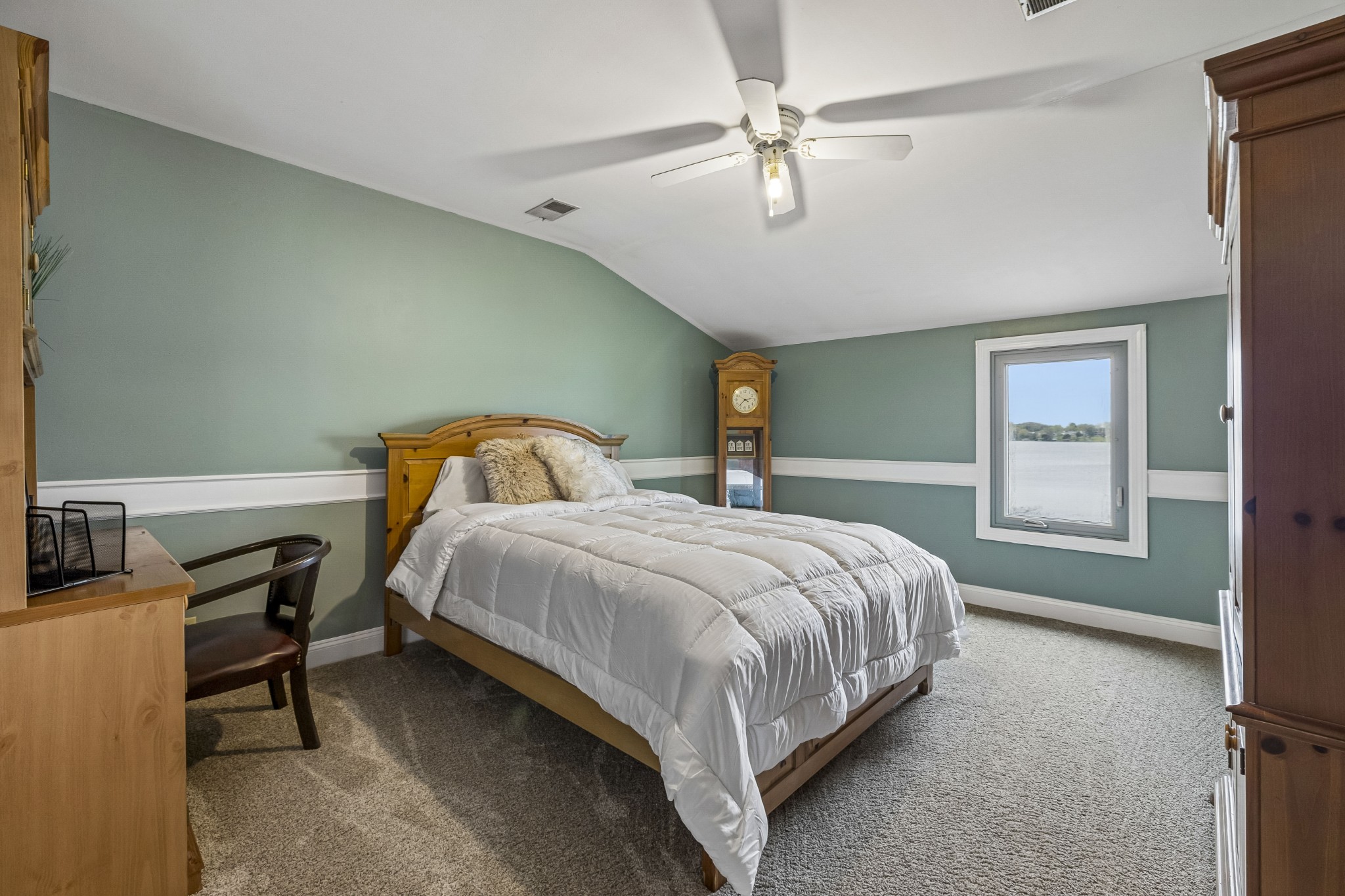 3211 Lakeshore Dr Property Photo 42