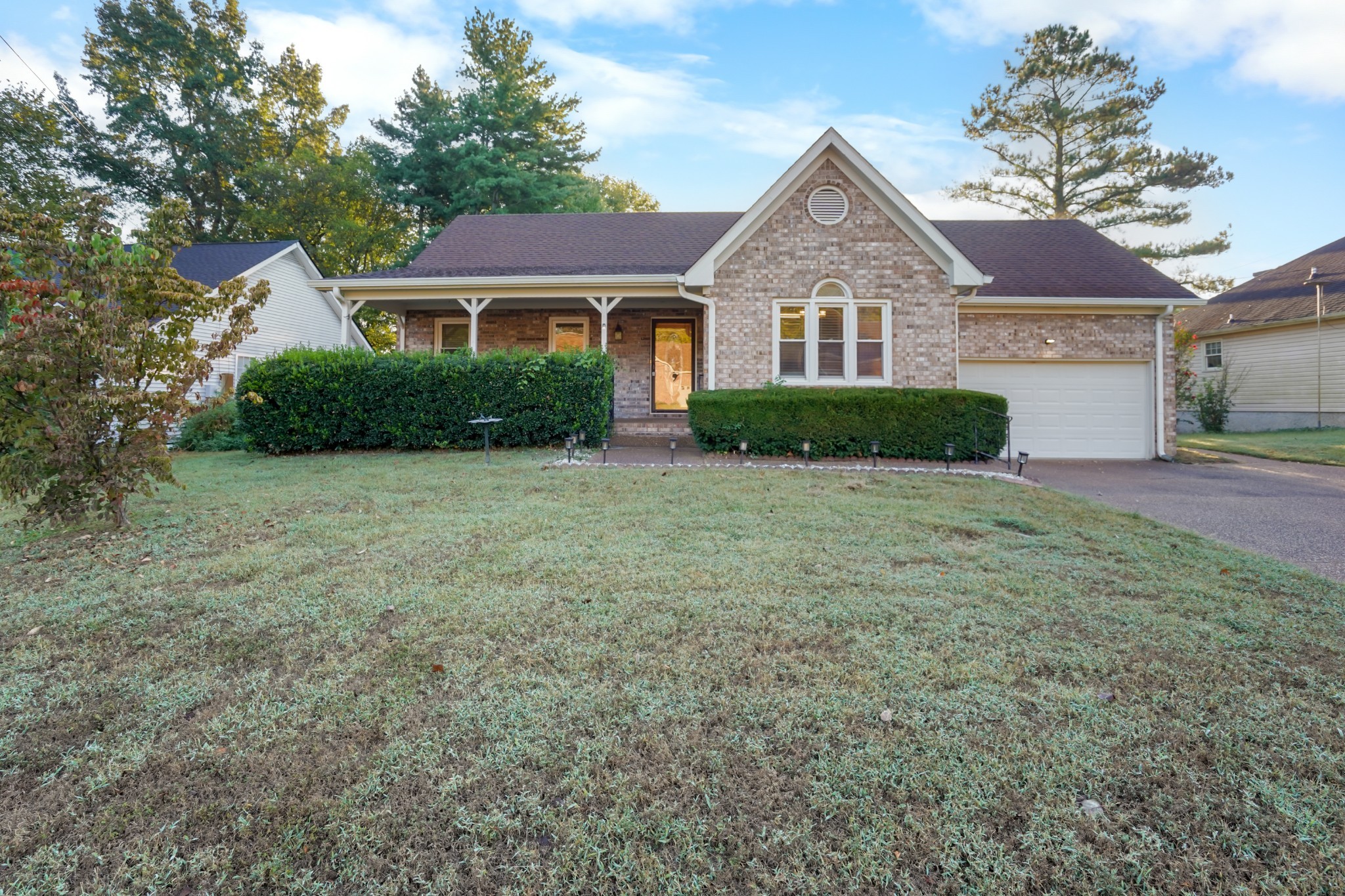 1503 Birchwood Cir Property Photo 1