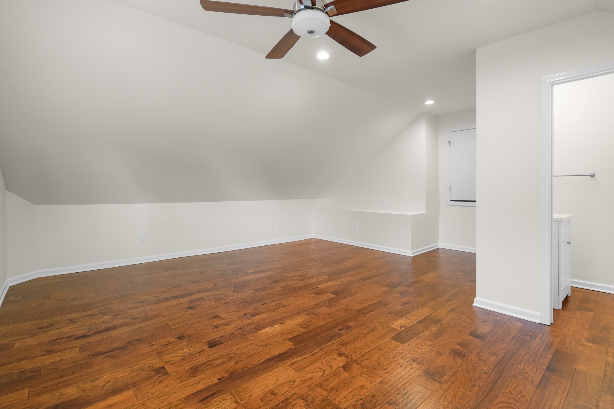 1503 Birchwood Cir Property Photo 16