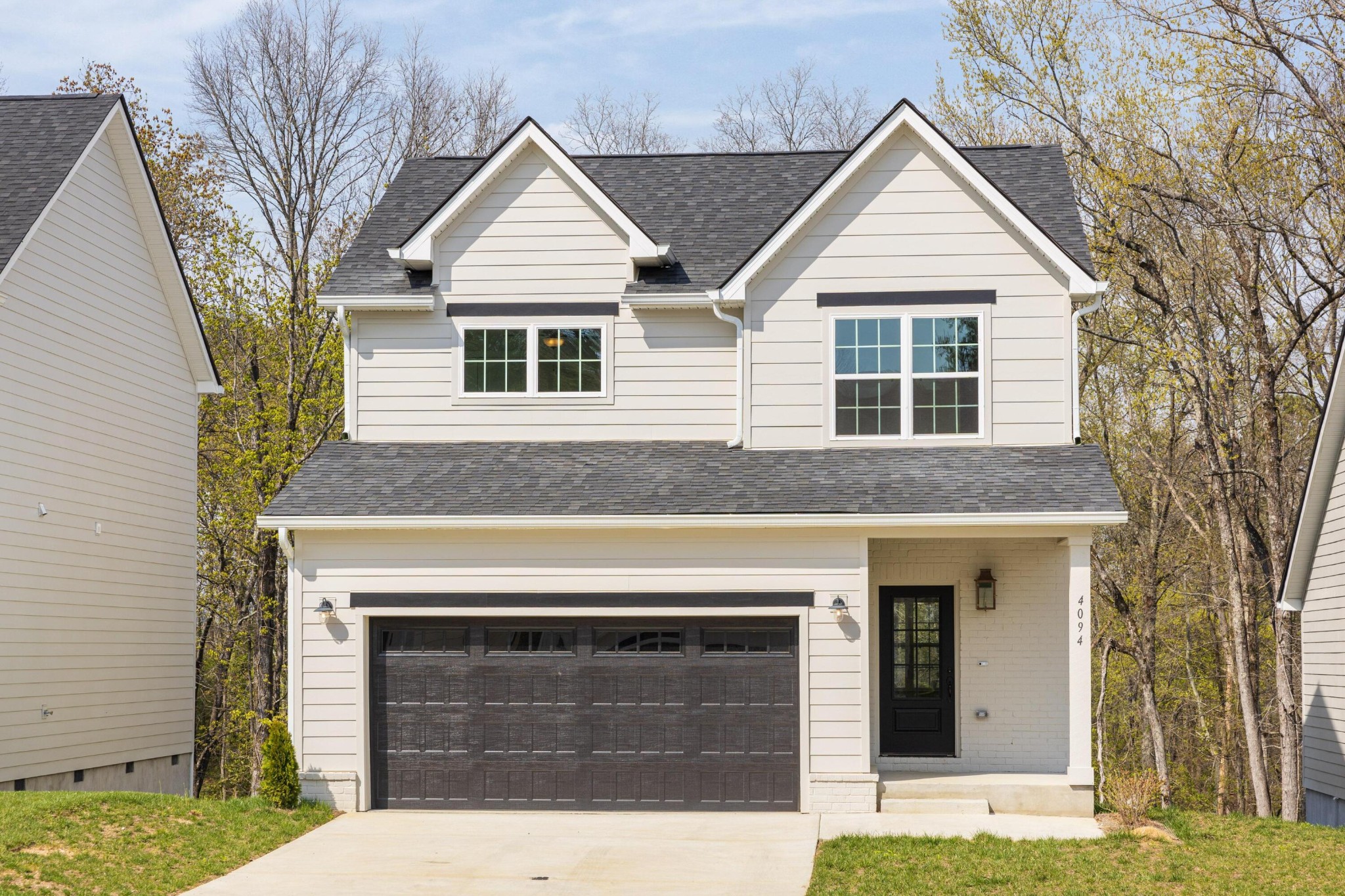 4094 Inlet Loop Property Photo 1