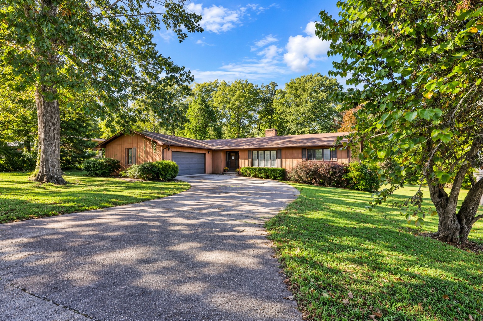 35 Boat Dock Rd