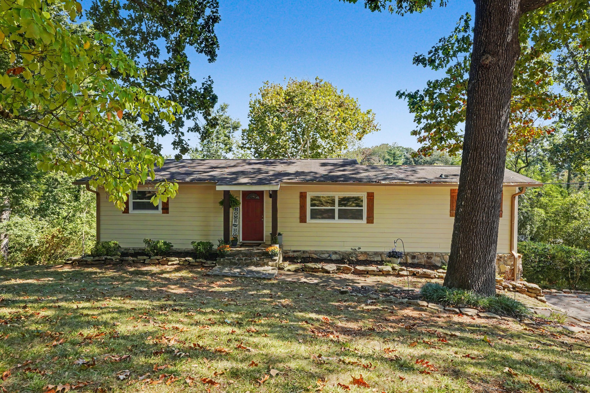 3475 Lockwood Circle Property Photo 3