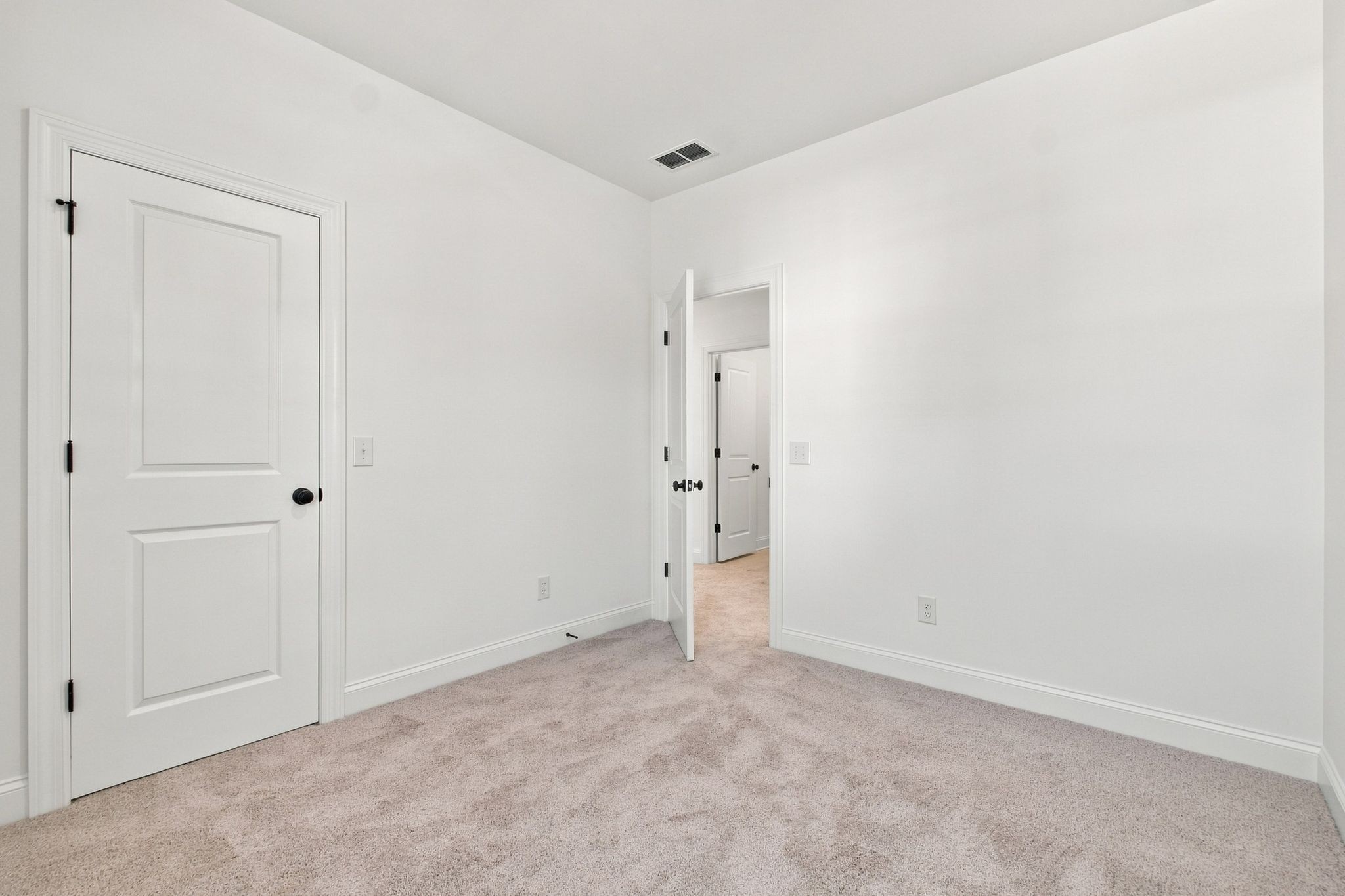 1272 Linn Cove Court Property Photo 28