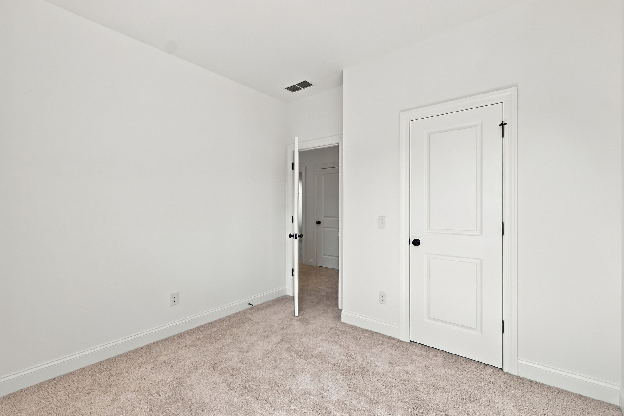 1272 Linn Cove Court Property Photo 33