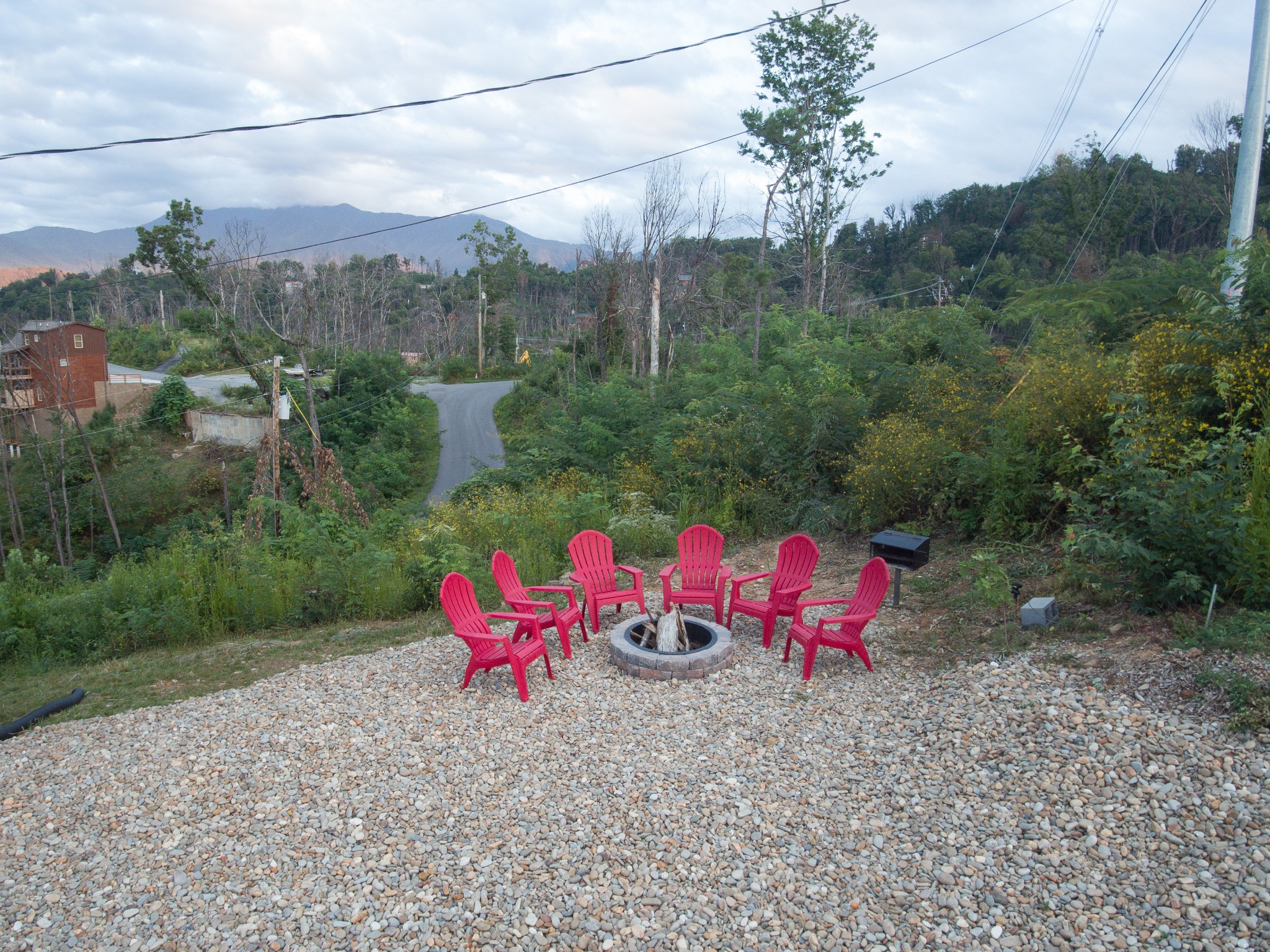 916 N Woodland Dr Property Photo 24