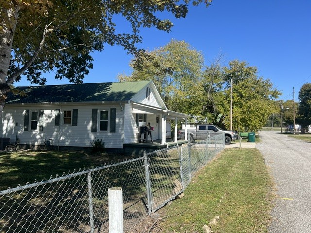 108 Merideth Ave Property Photo 1