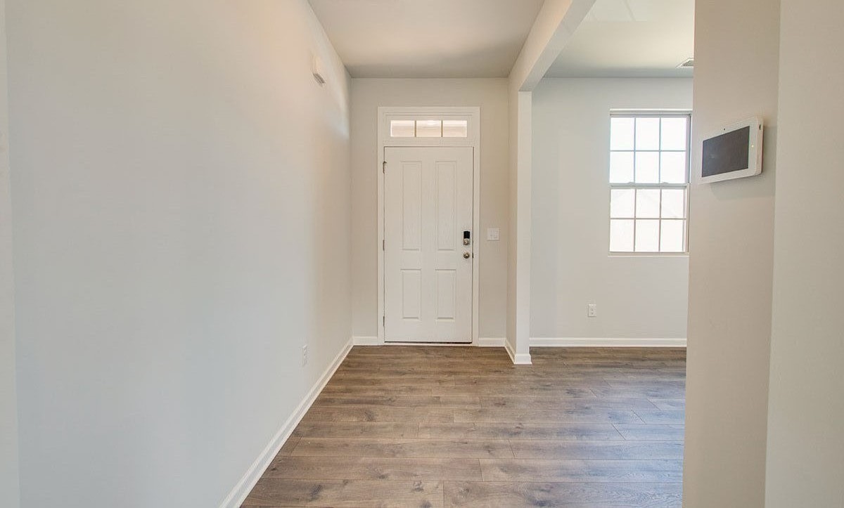 5012 Strawberry Place Property Photo 3