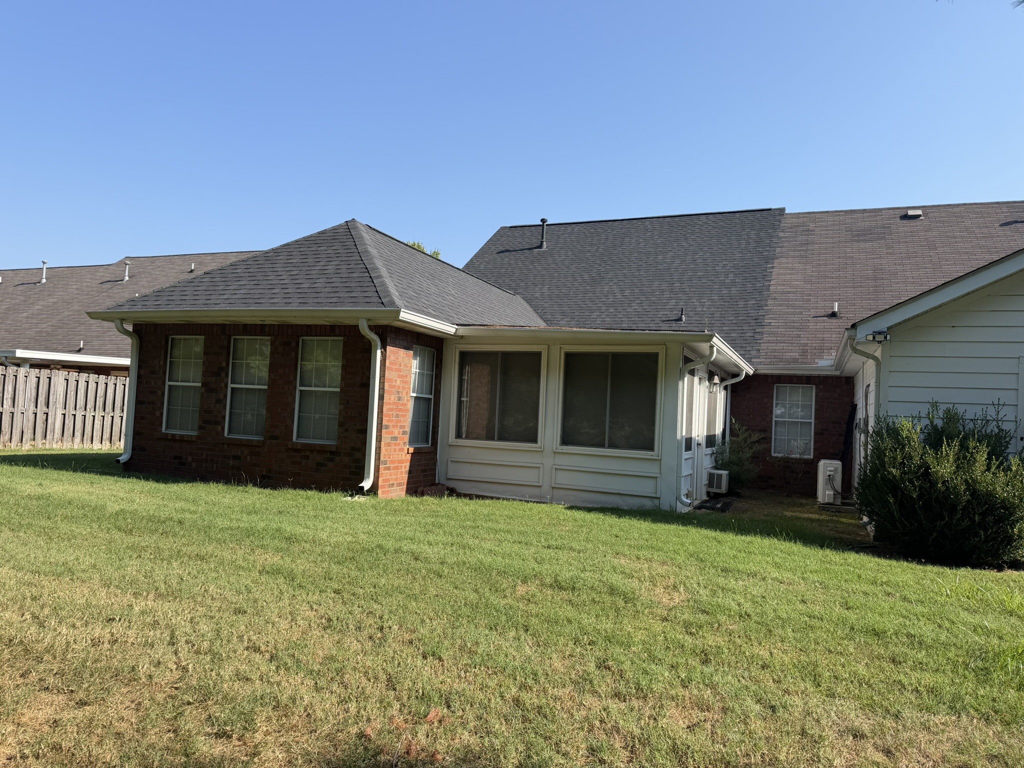 1732 Keeneland Ct Property Photo 3