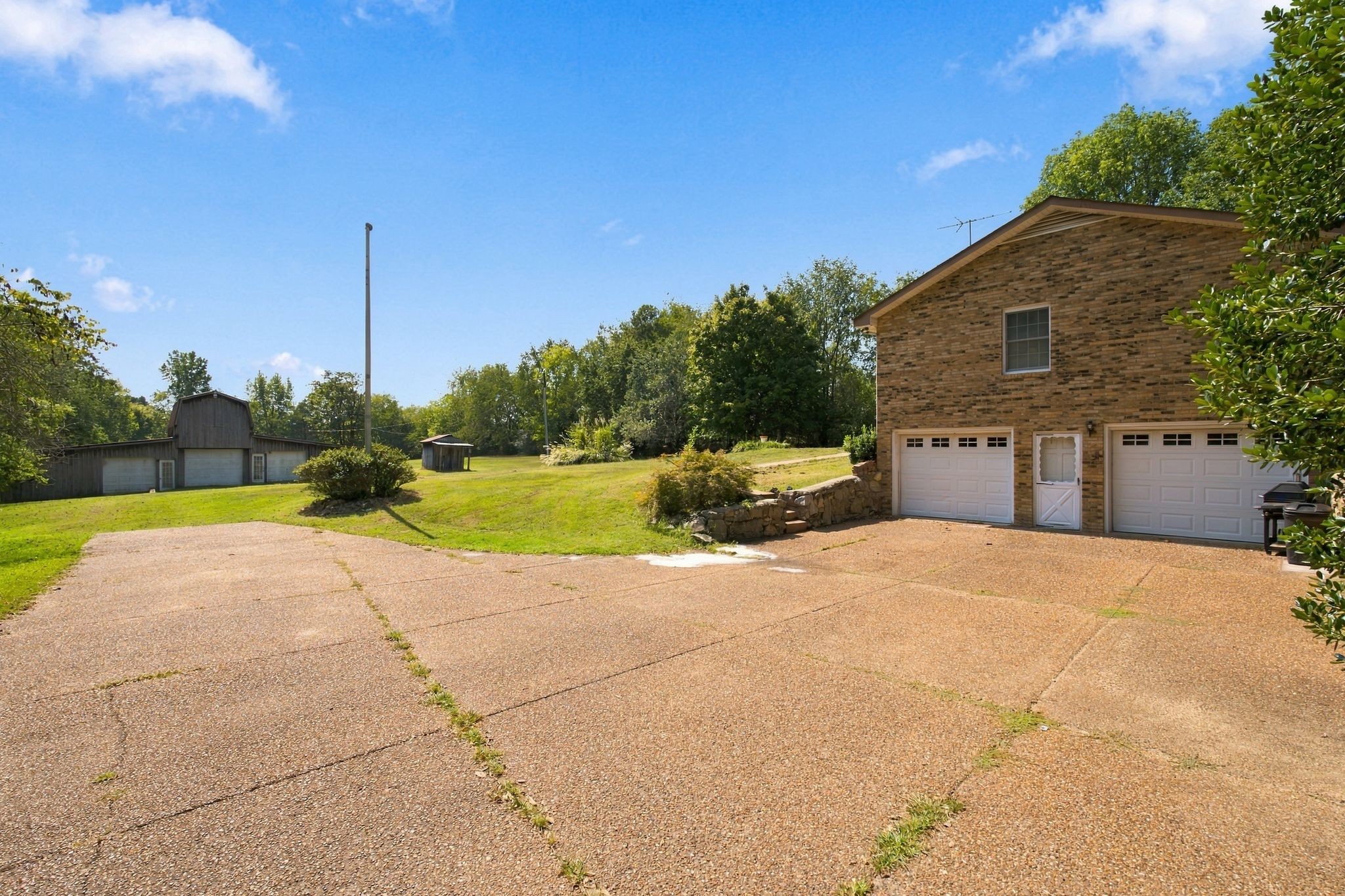 3533 Pinson School Rd Property Photo 27