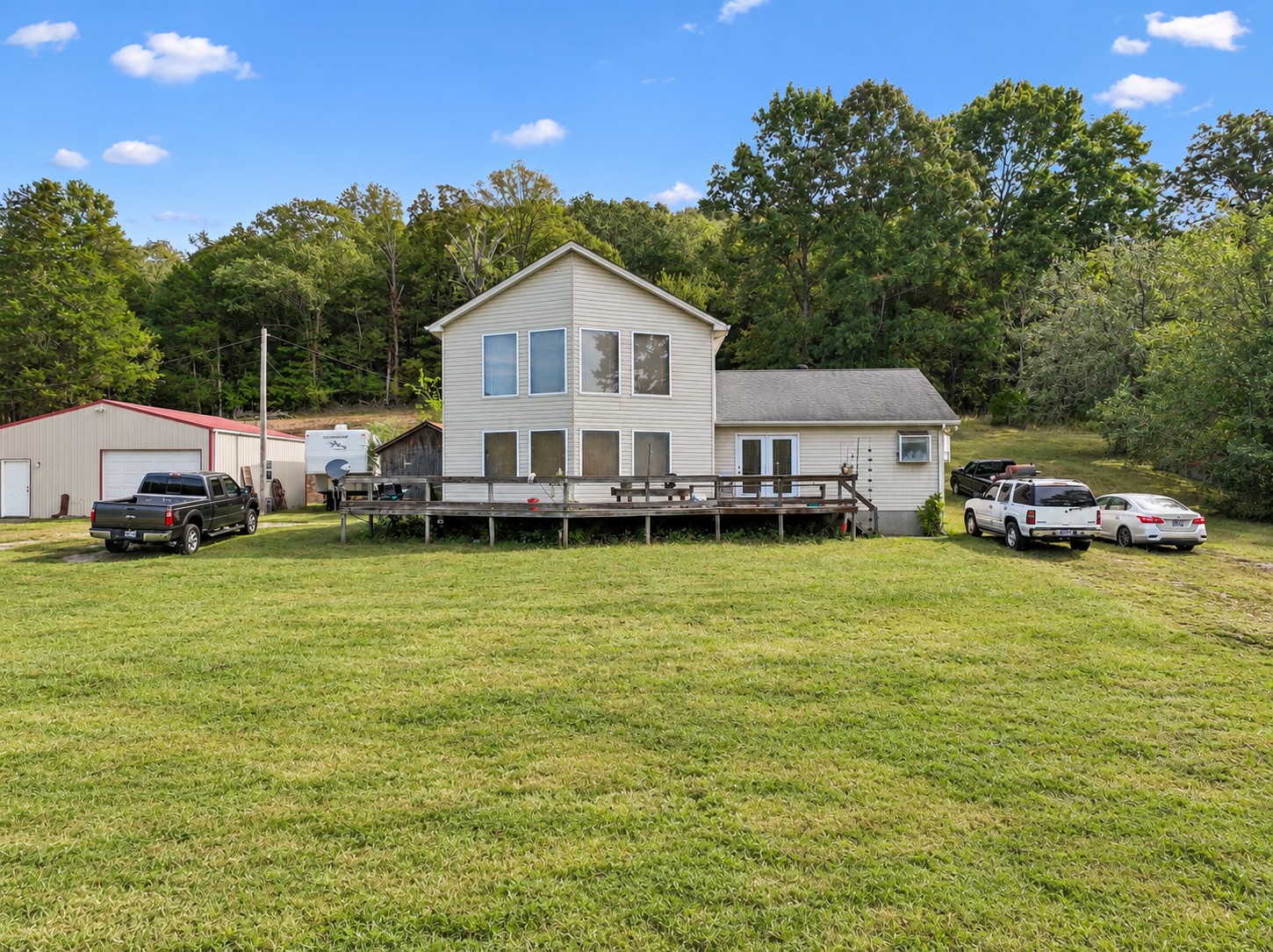 179 Lakeside Dr Property Photo 1