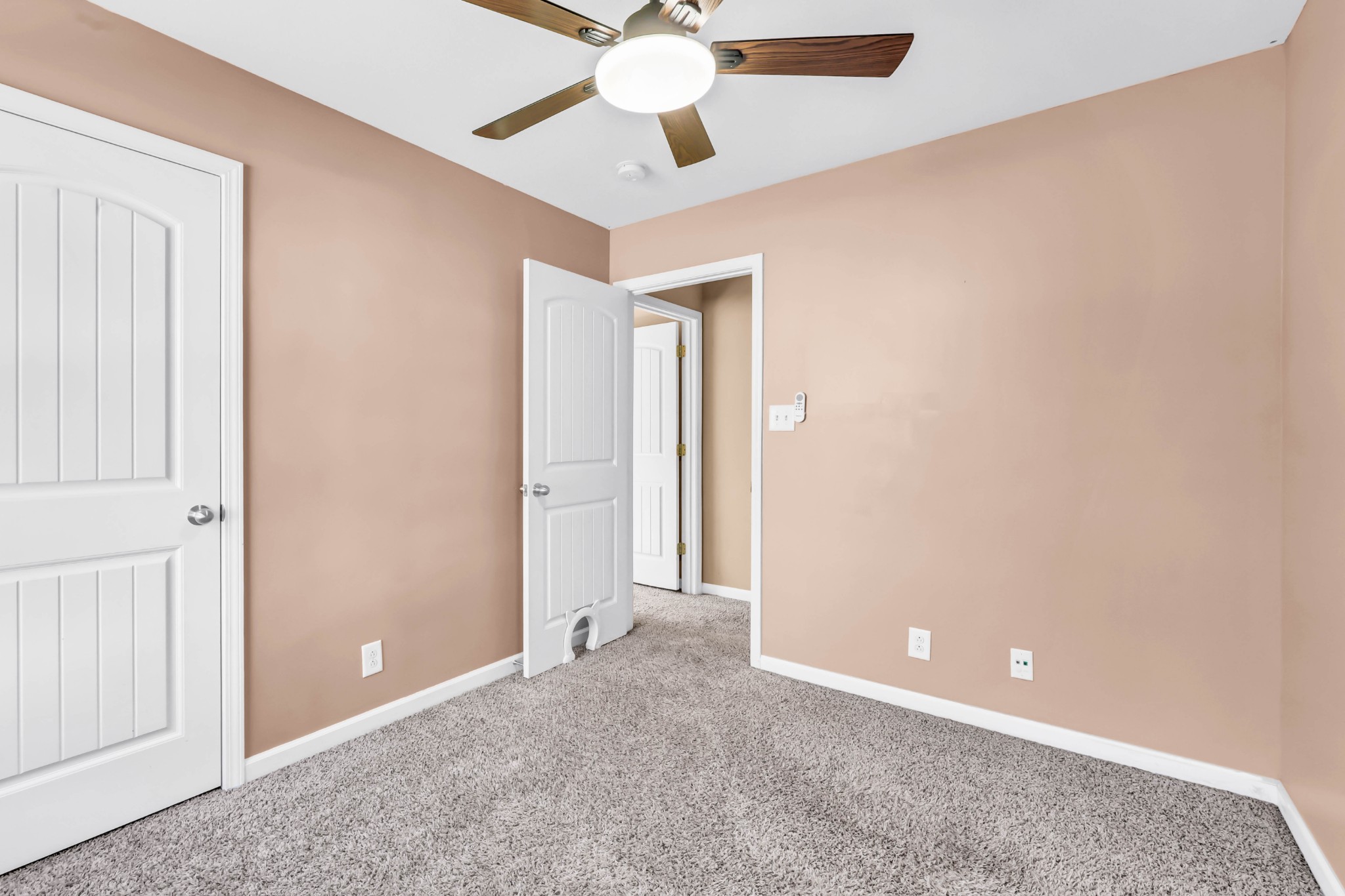627 Hidden Valley Dr Property Photo 25