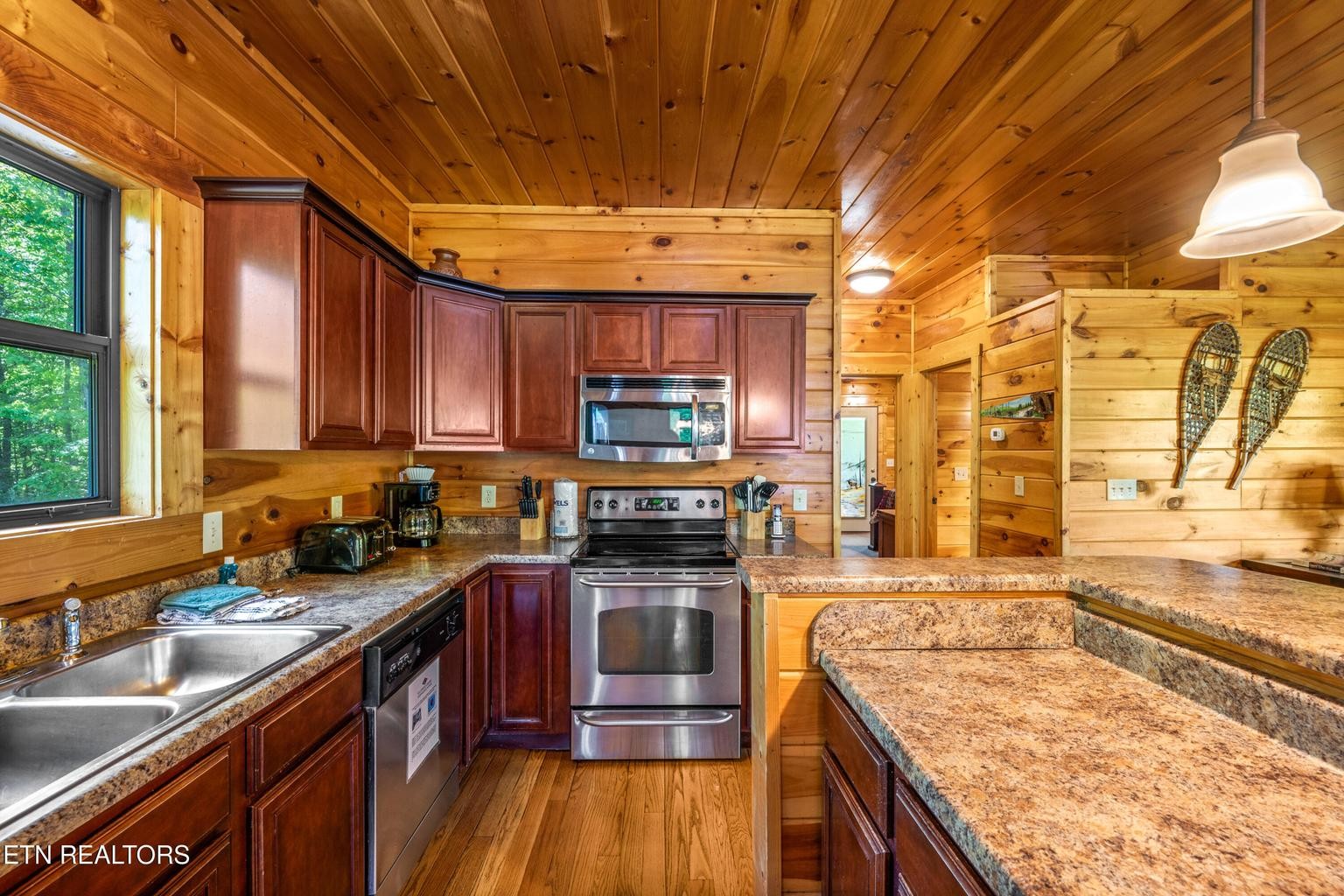 1820 Elk Springs Way Property Photo 11