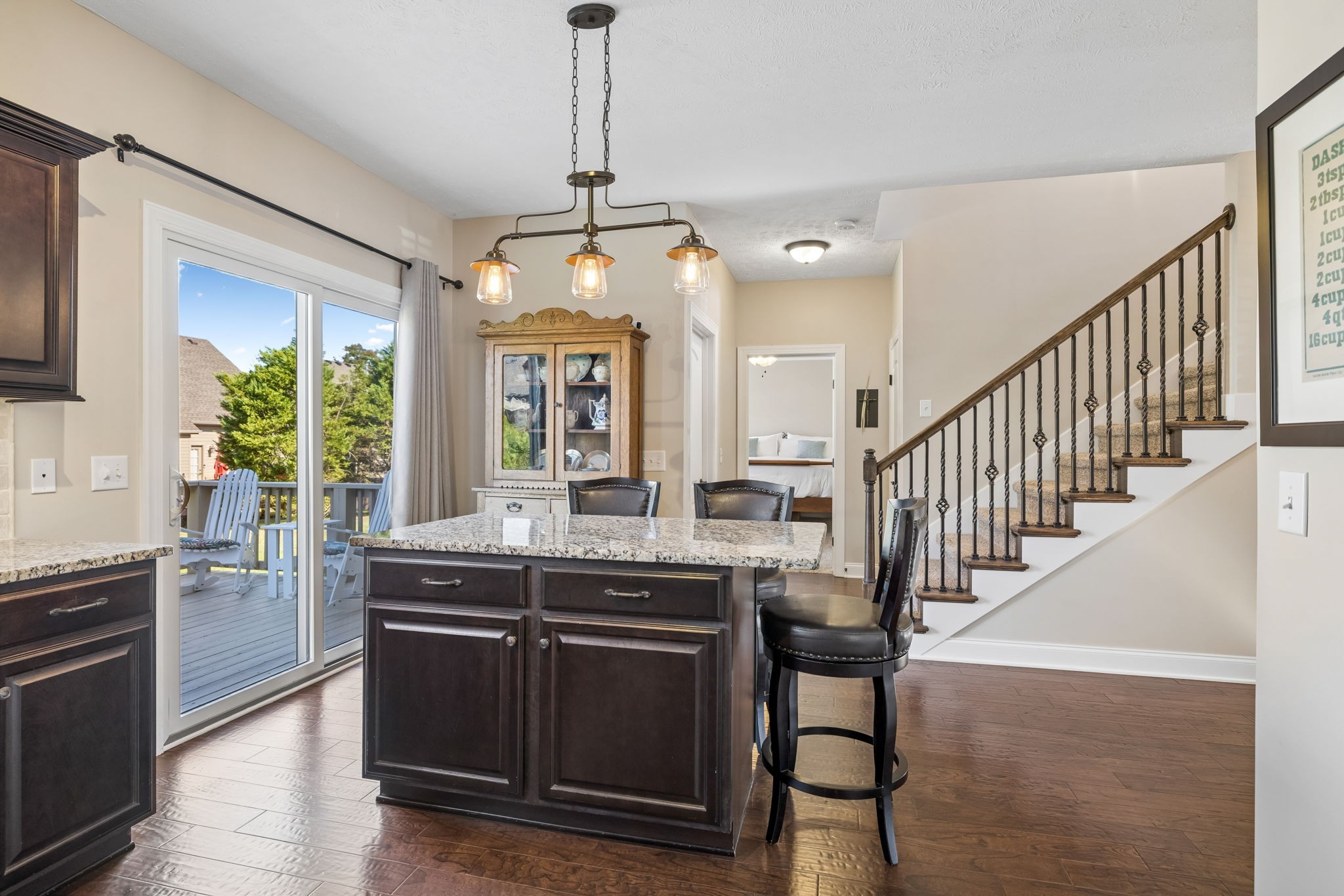 7708 Sunbar Ln Property Photo 13