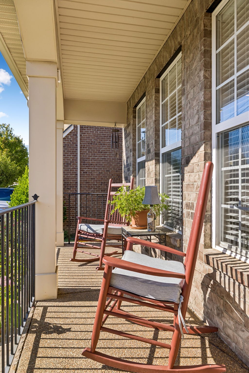 7708 Sunbar Ln Property Photo 47