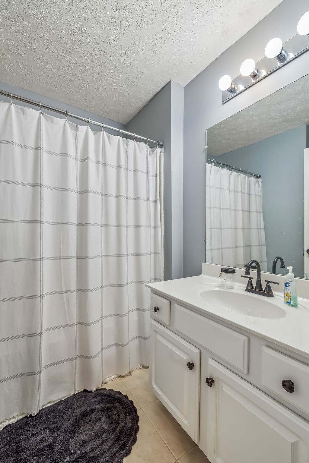 811 Raleigh Ct Property Photo 34