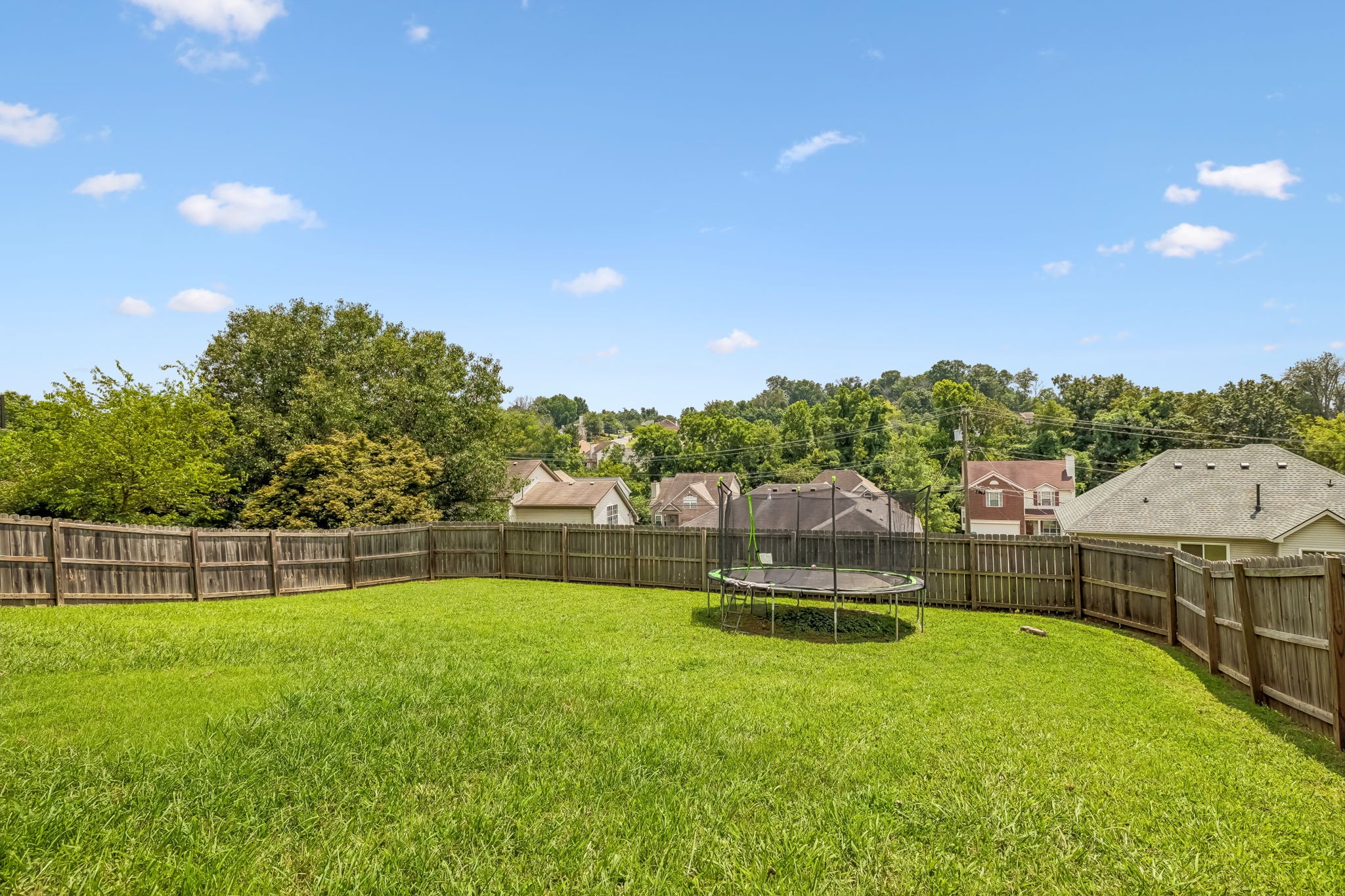 811 Raleigh Ct Property Photo 40