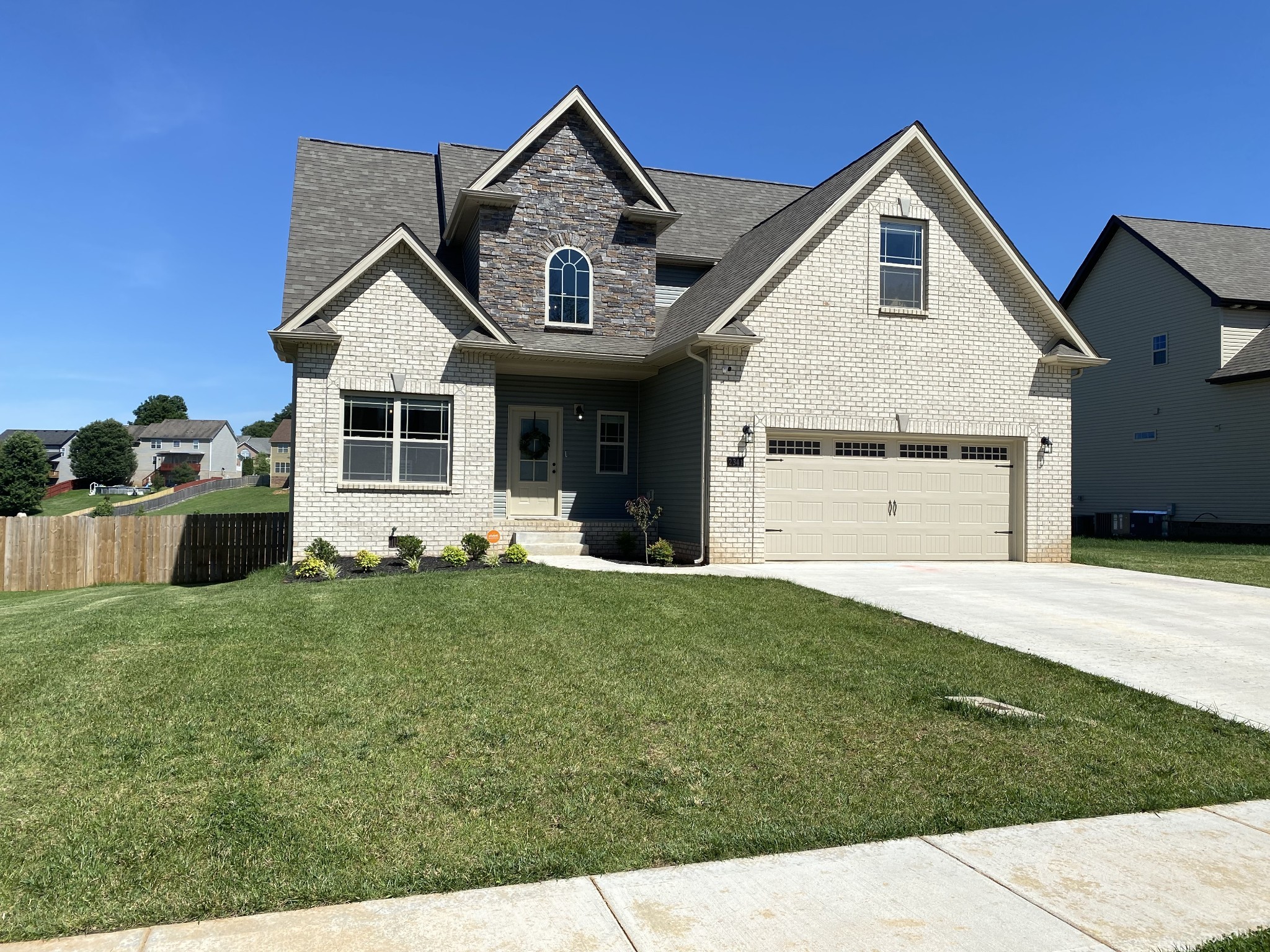 2341 Colston Dr