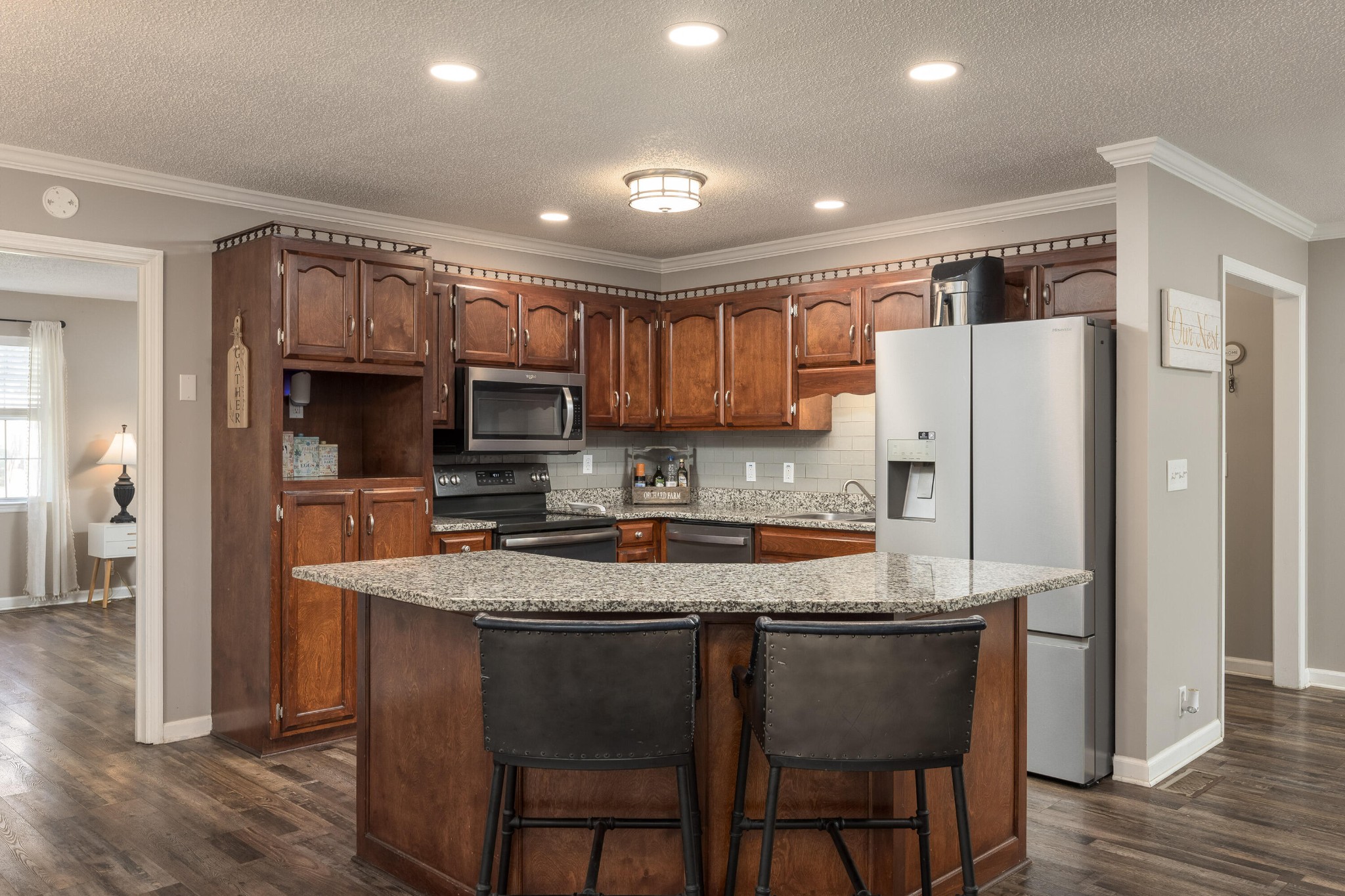 2443 Valley Hills Trail, Nw Property Photo 5