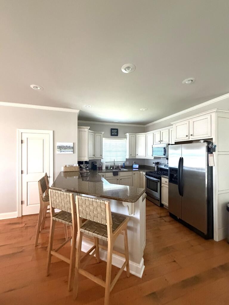 328 Breakers Bend Dr Property Photo 9