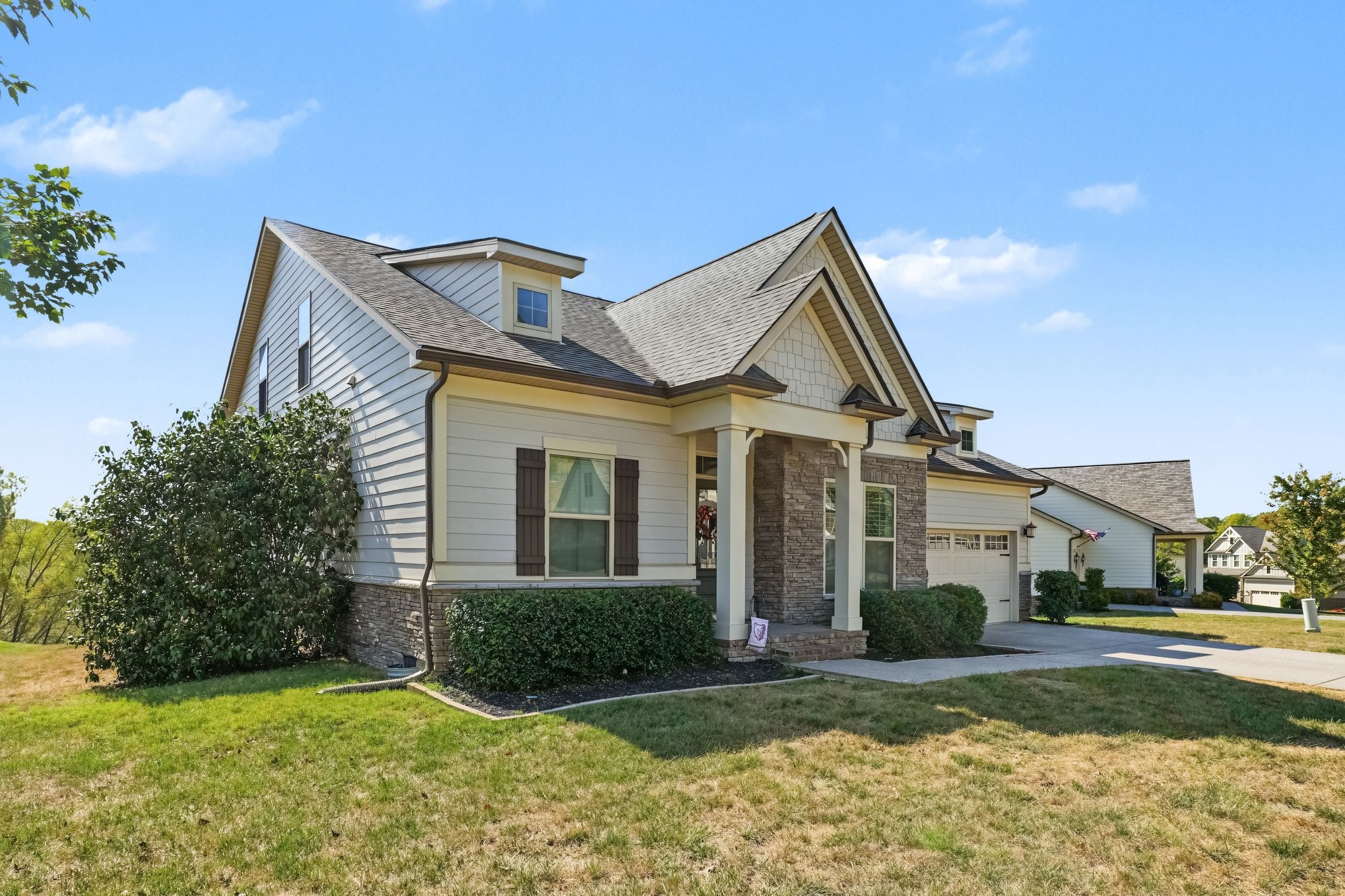 6780 Pleasant Gate Lane Property Photo 1