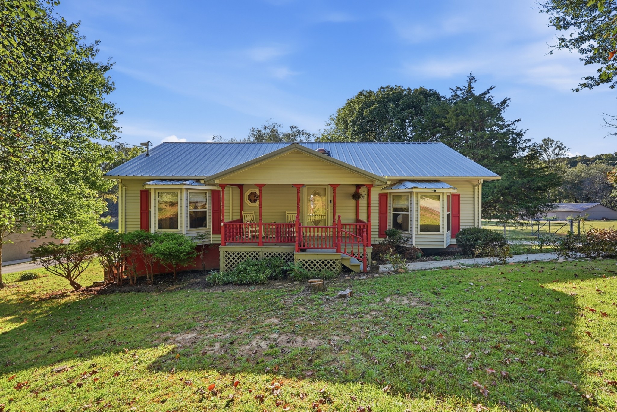 263 River Oaks Dr Property Photo 1