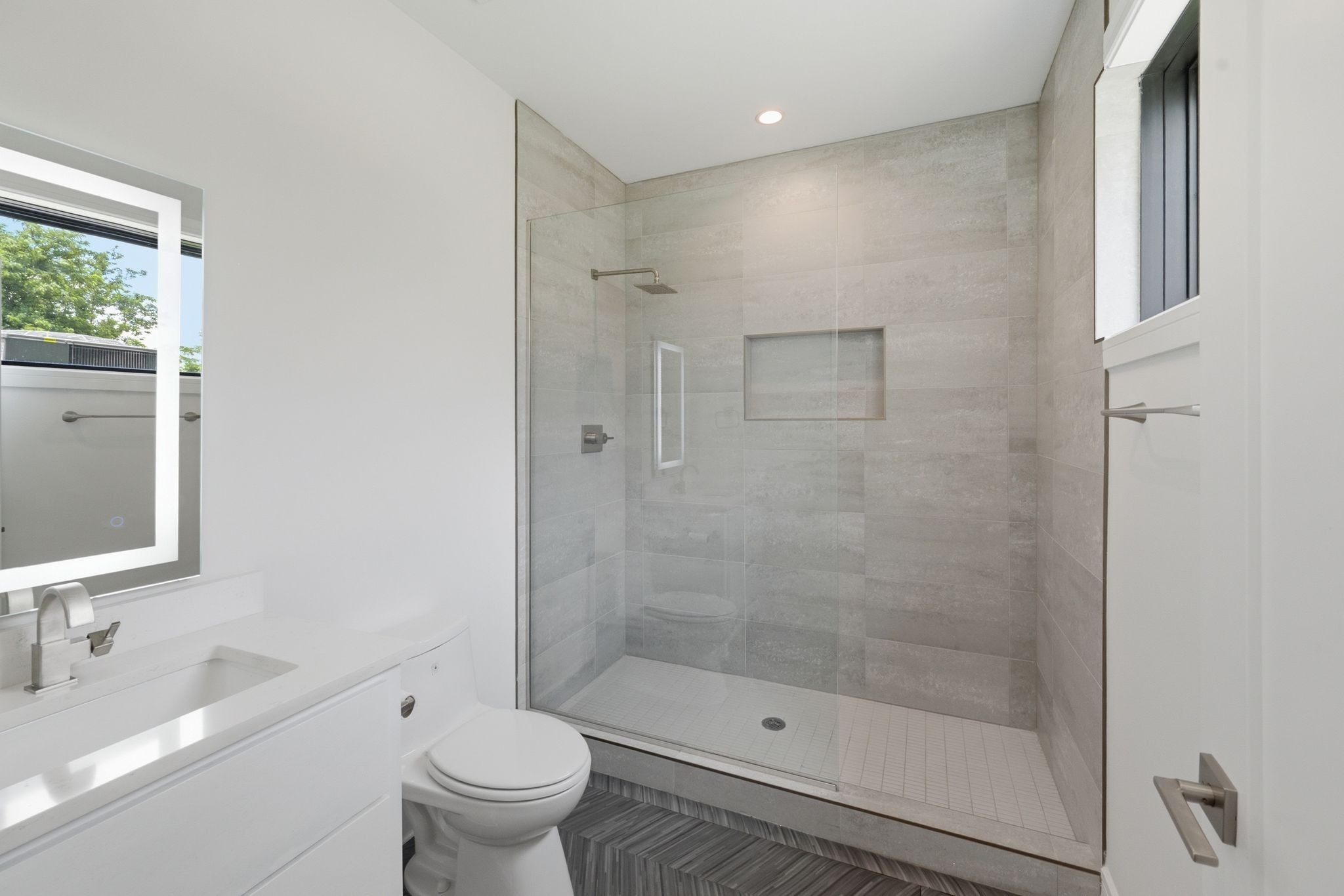 6012 Hill Cir Property Photo 53