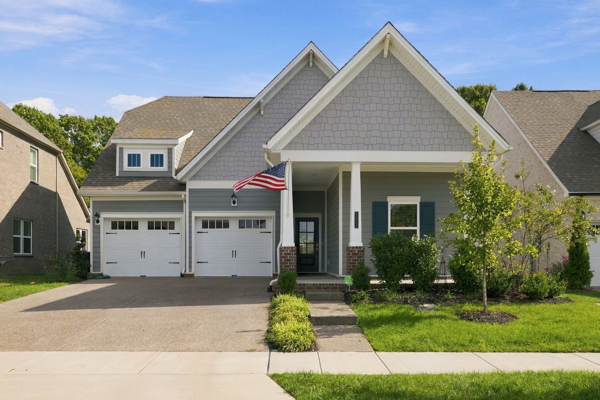 8013 Headwaters Dr Property Photo 1