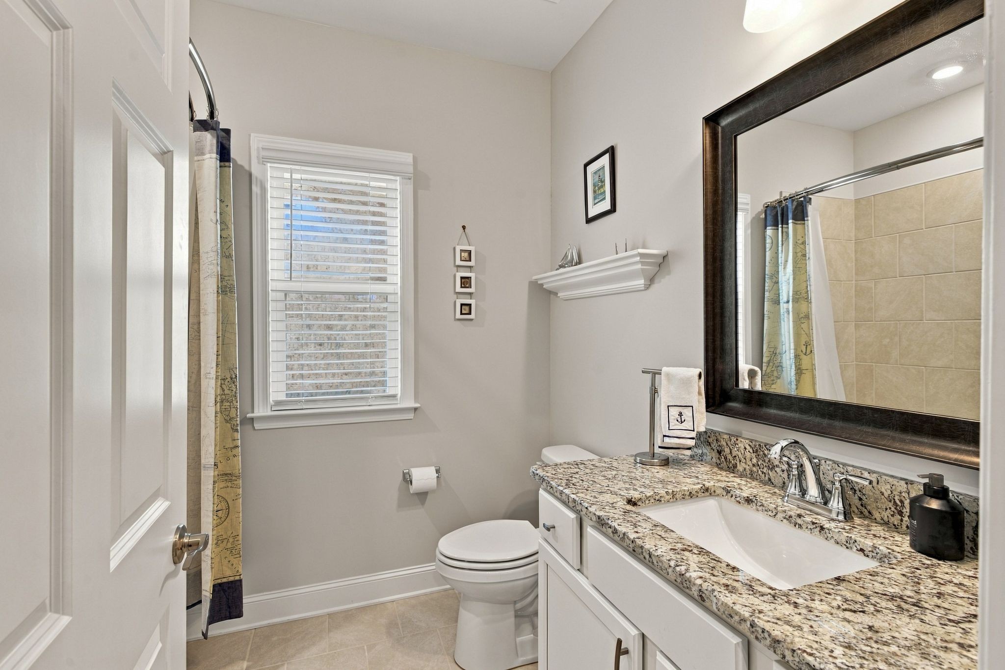 8013 Headwaters Dr Property Photo 7