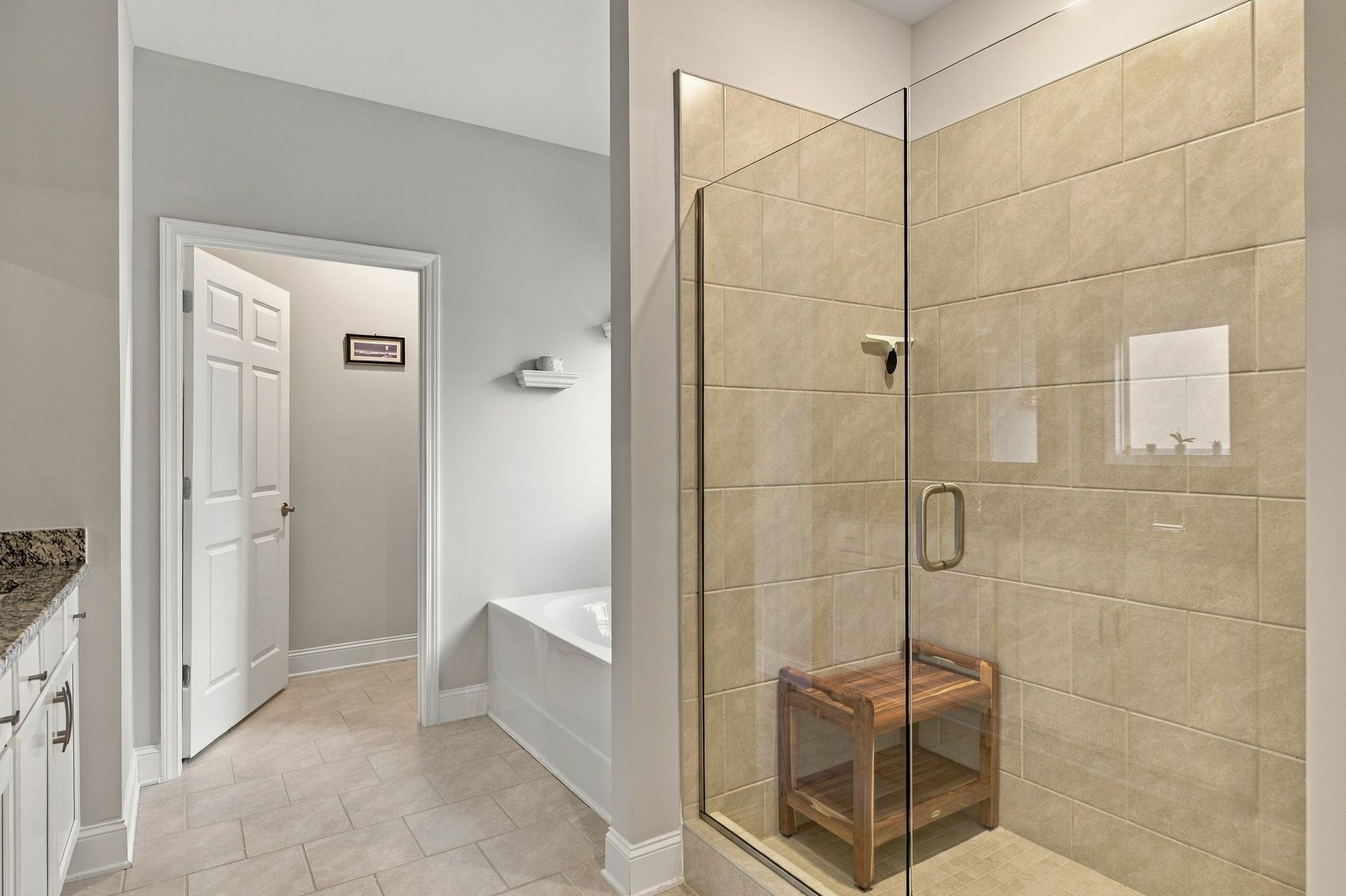 8013 Headwaters Dr Property Photo 24