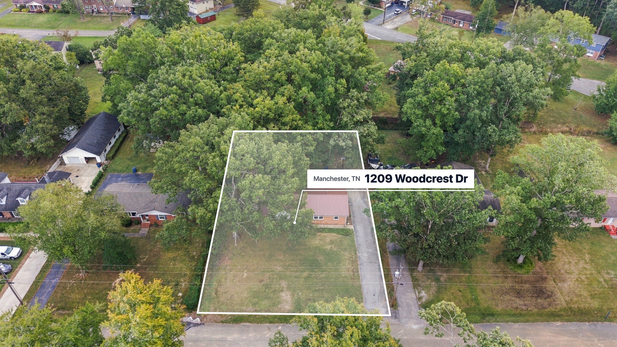 1209 Woodcrest Dr Property Photo 31