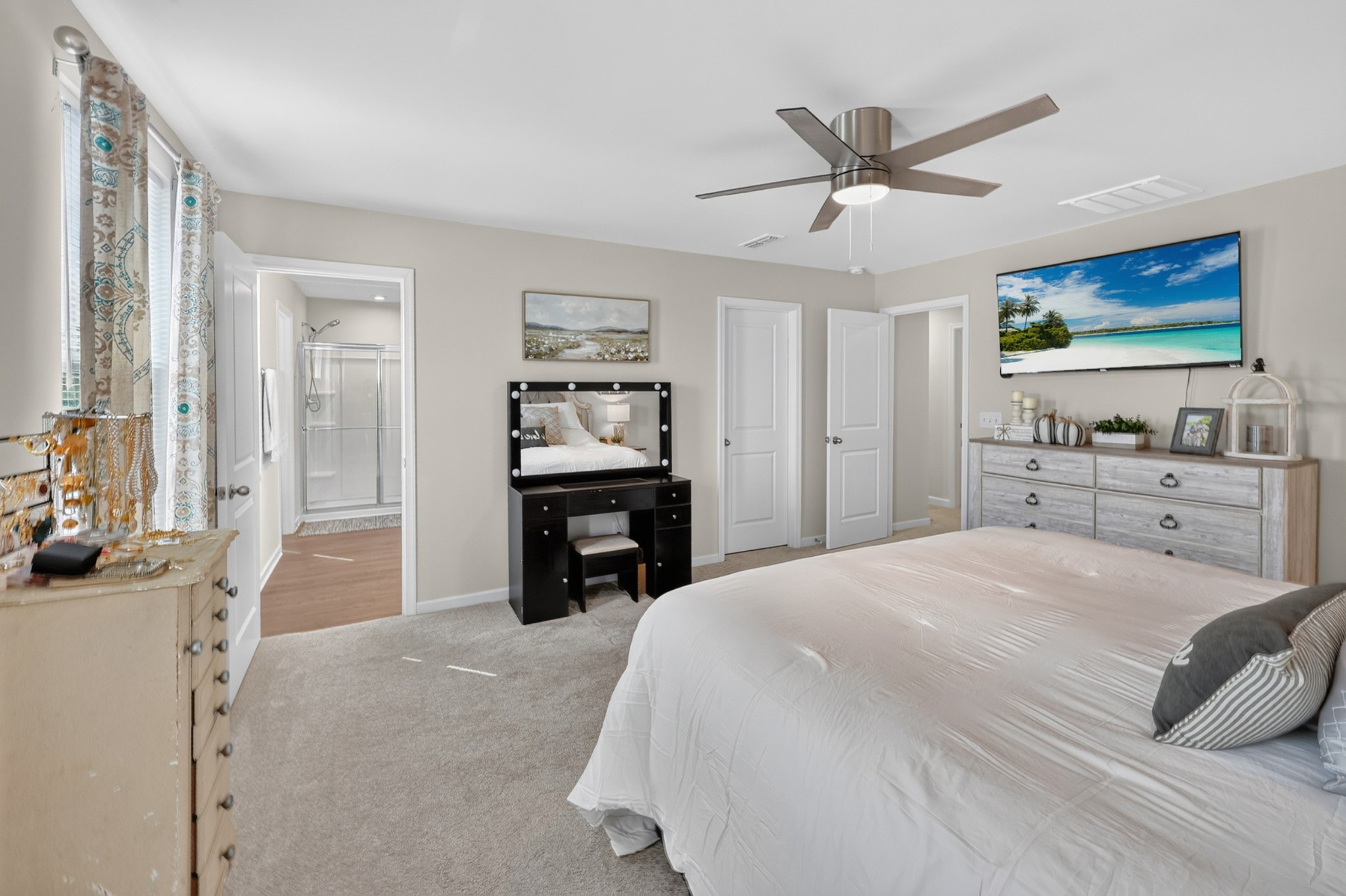 101 Walden Way Property Photo 27
