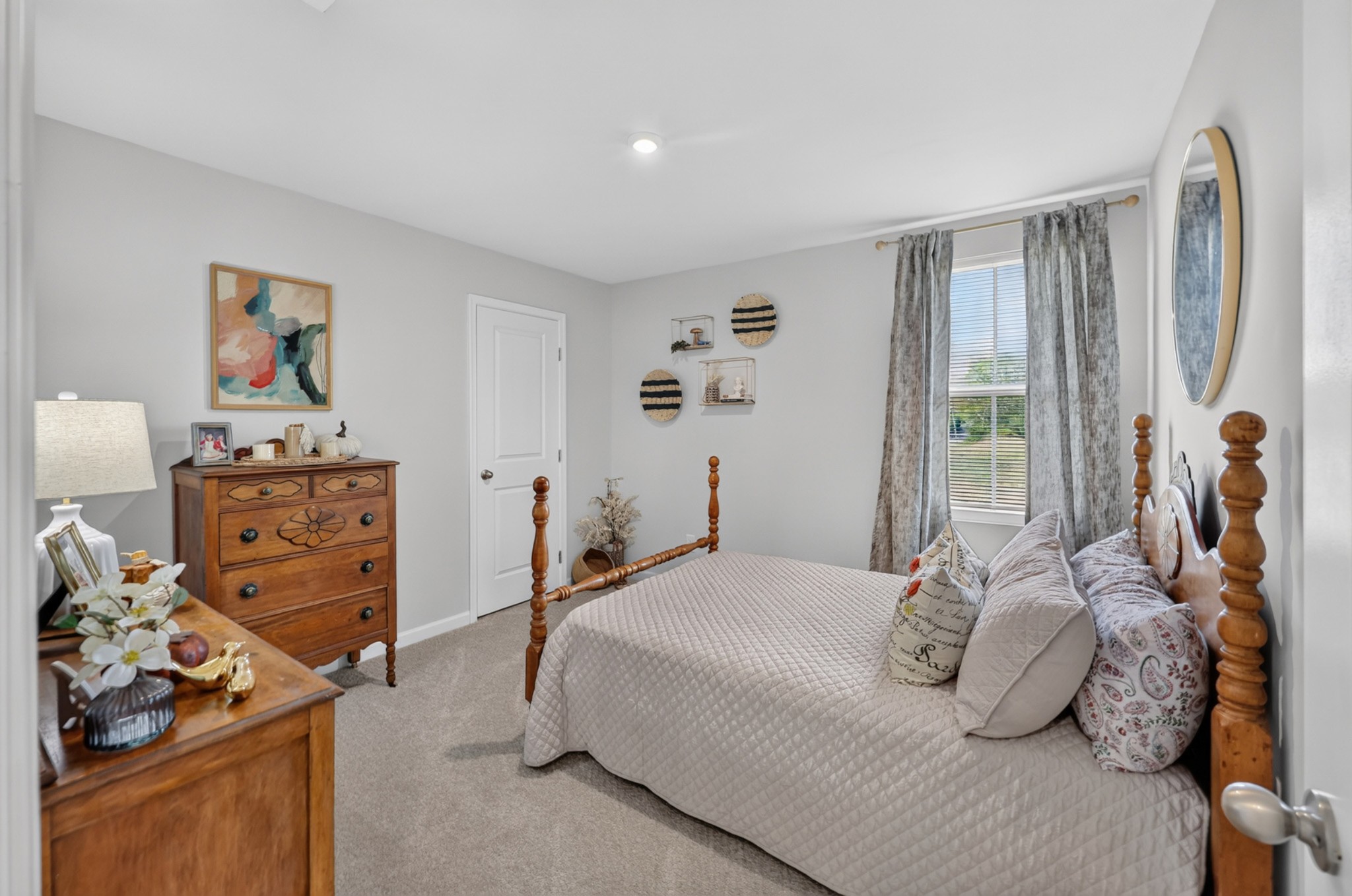 101 Walden Way Property Photo 31