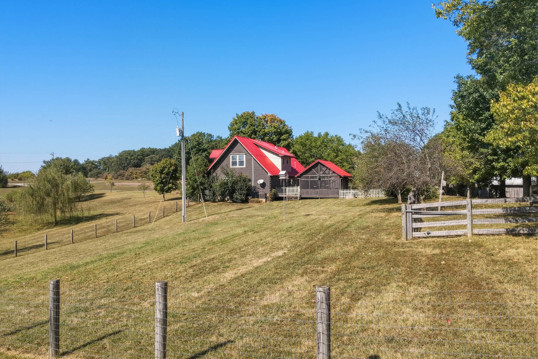 1590 Temperance Rd Property Photo 30